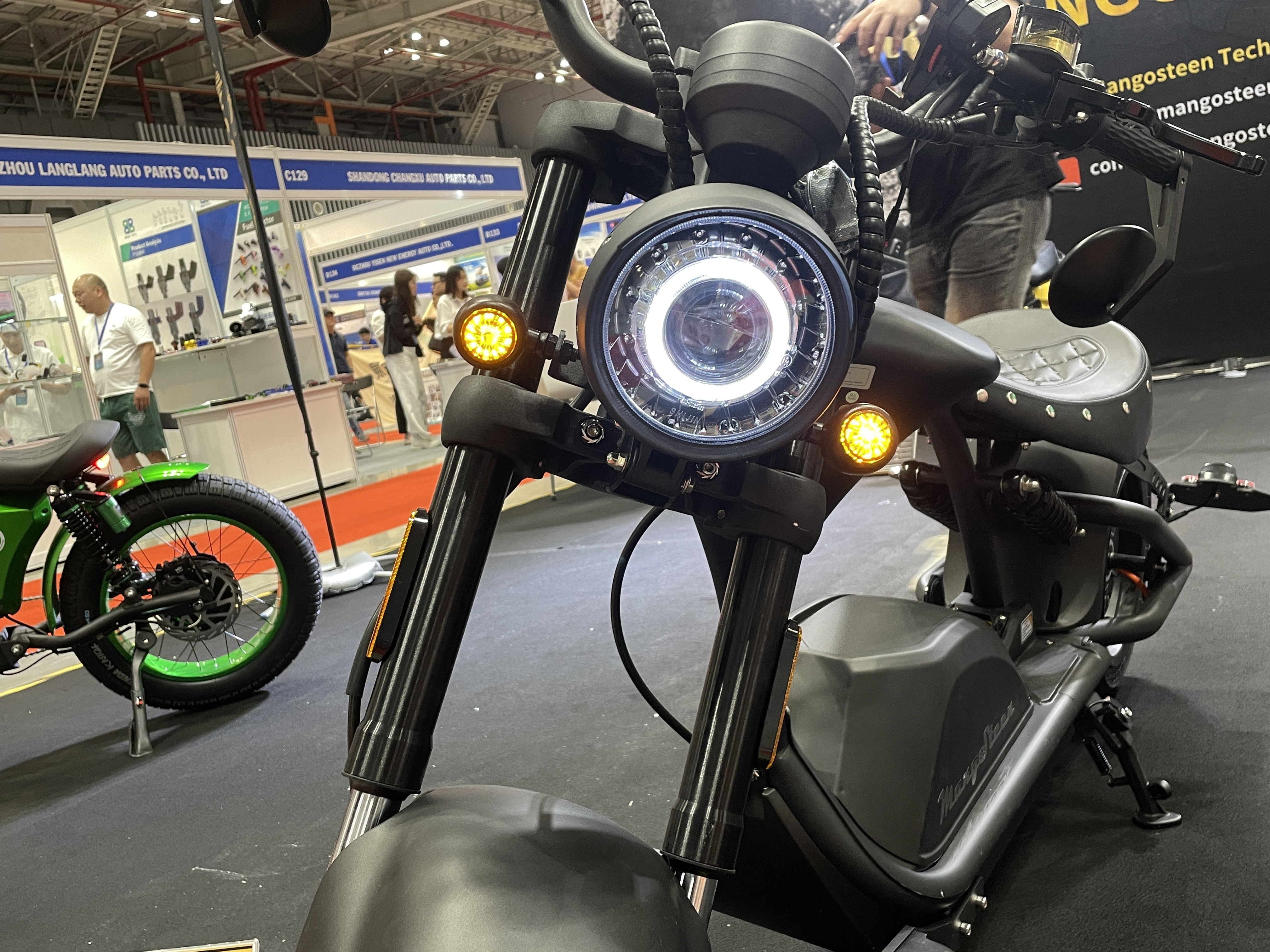 xe dien Trung Quoc anh 3