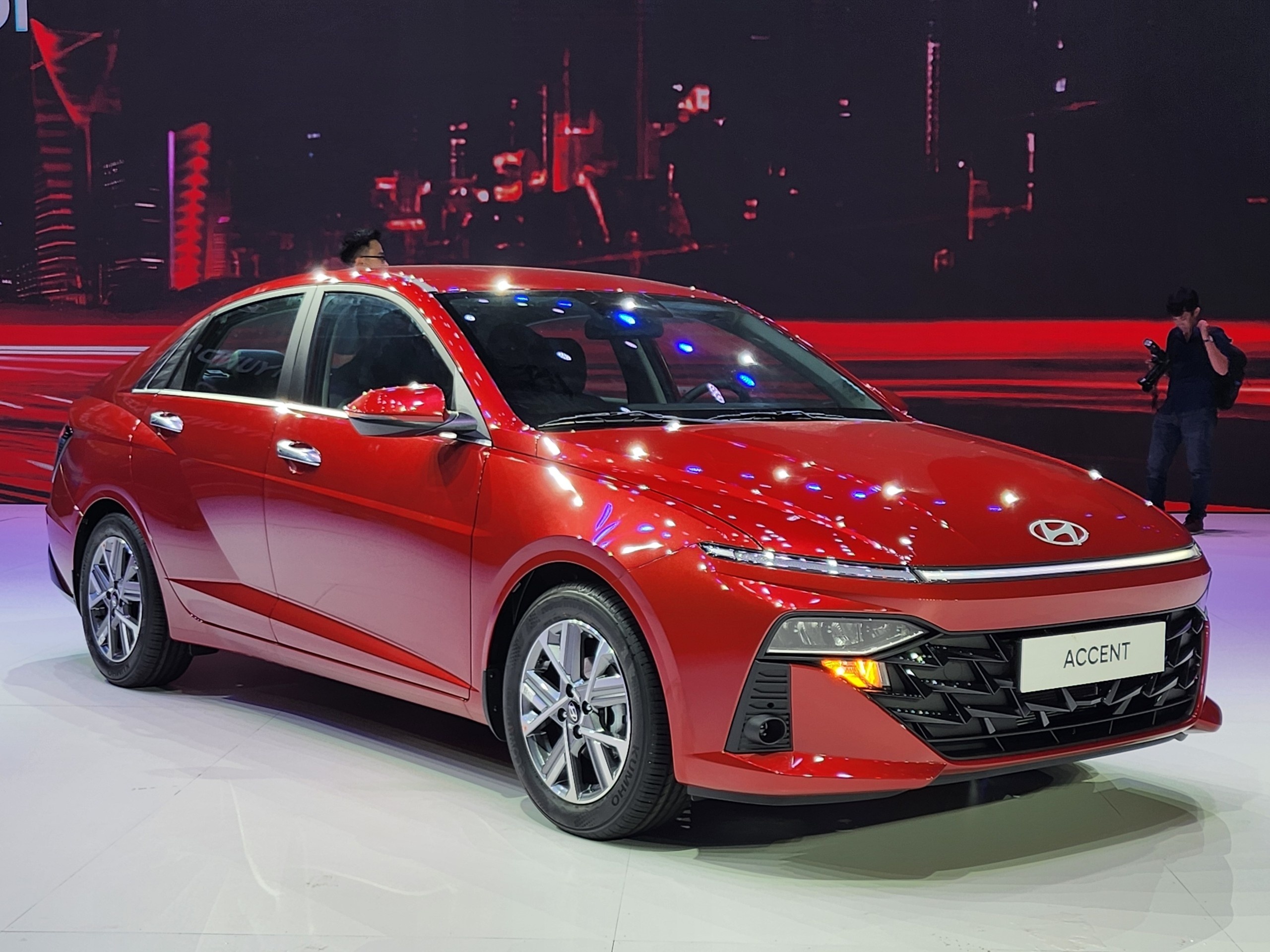 Huyndai Accent 2024 ảnh 2 Huyndai Accent 2024 anh 2