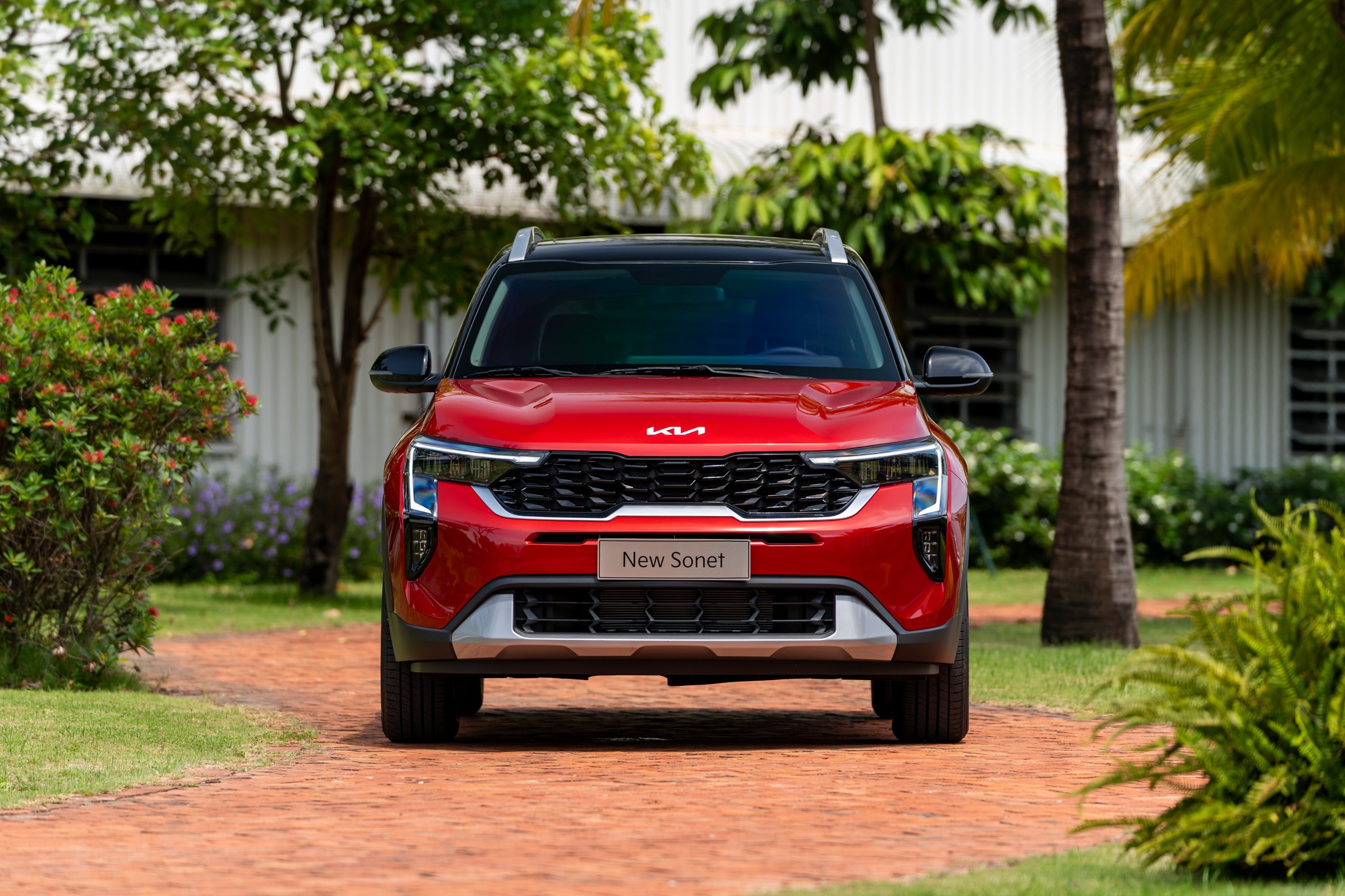 Cùng Là SUV Cỡ B, Kia Sonet Và Kia Seltos Có Gì Khác Nhau? - Ôtô - ZNEWS.VN