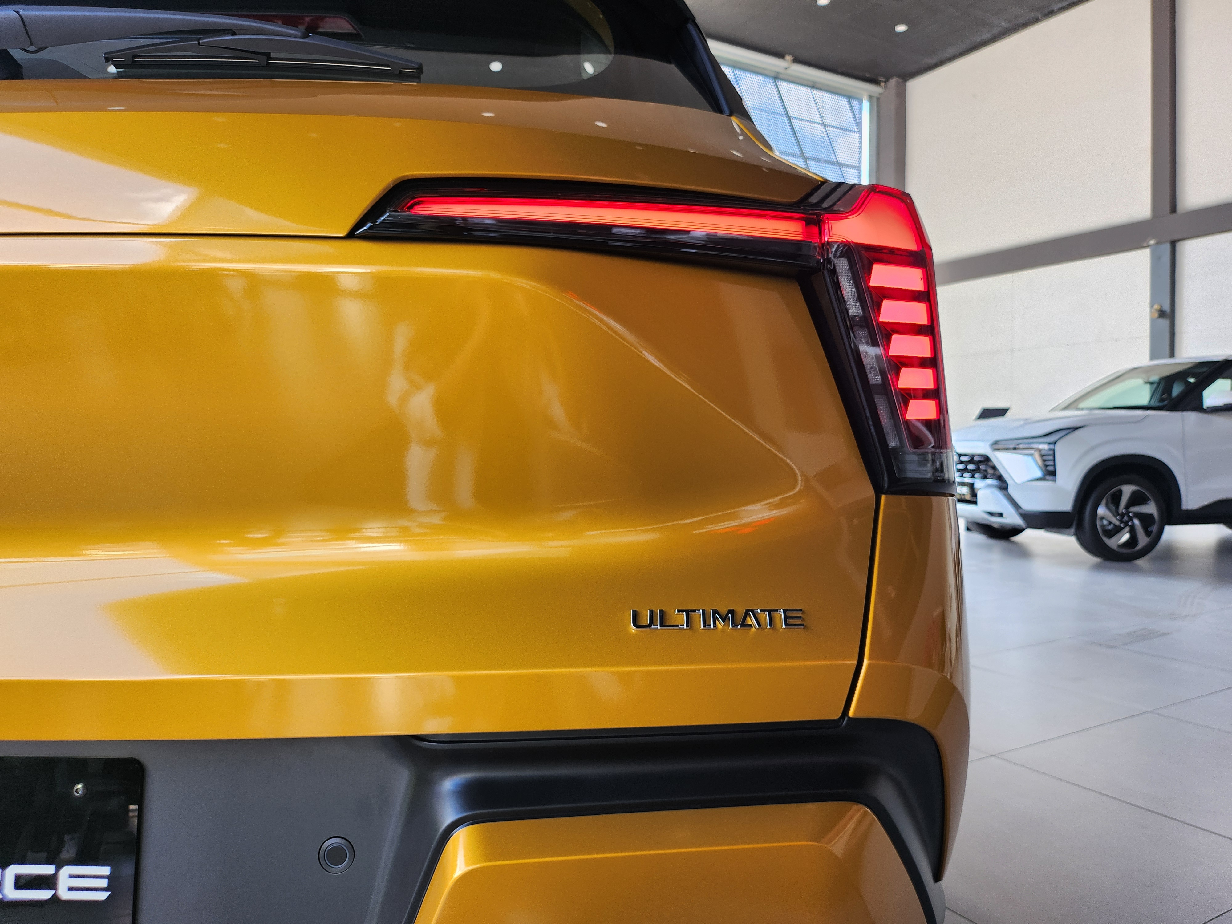 Mitsubishi Xforce anh 6