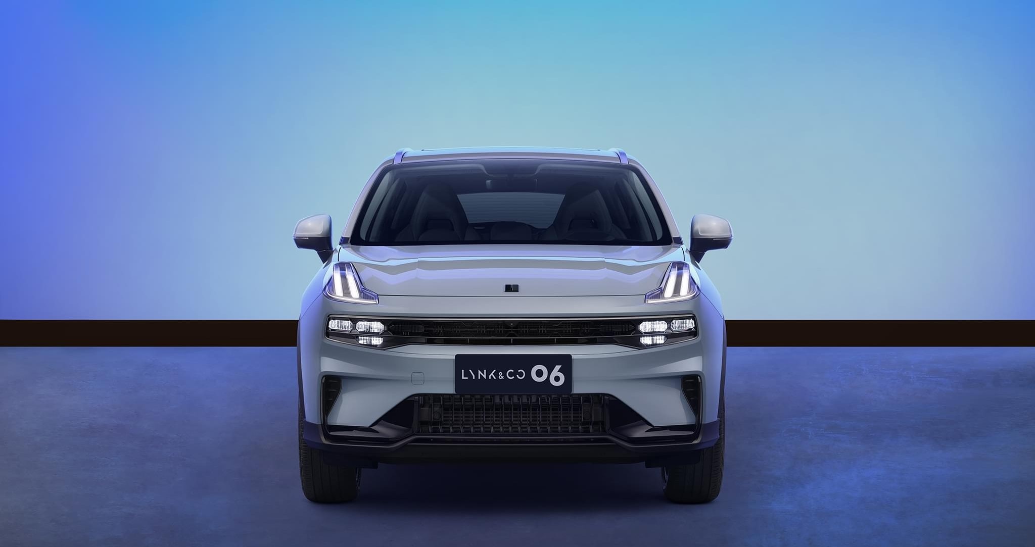 Lynk & Co 06 sap ra mat tai Viet Nam co gi dac biet? hinh anh