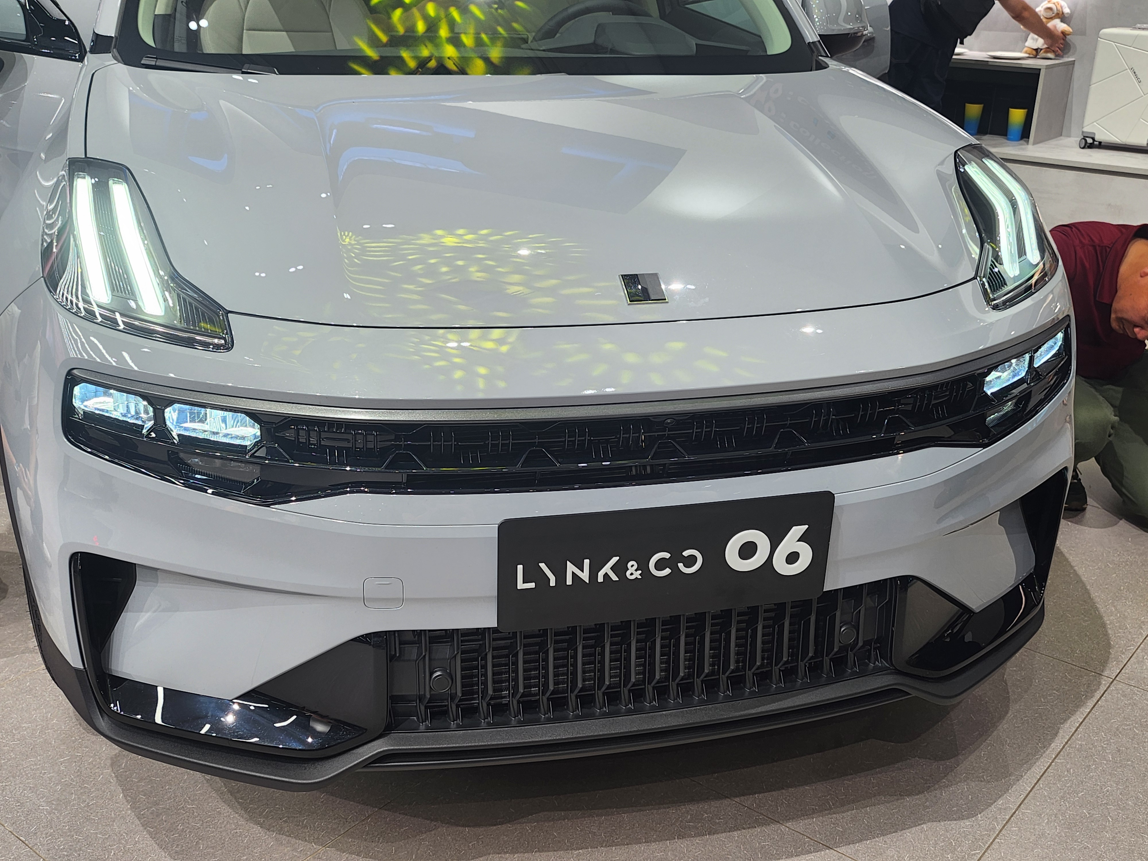 Lynk & Co 06 anh 3
