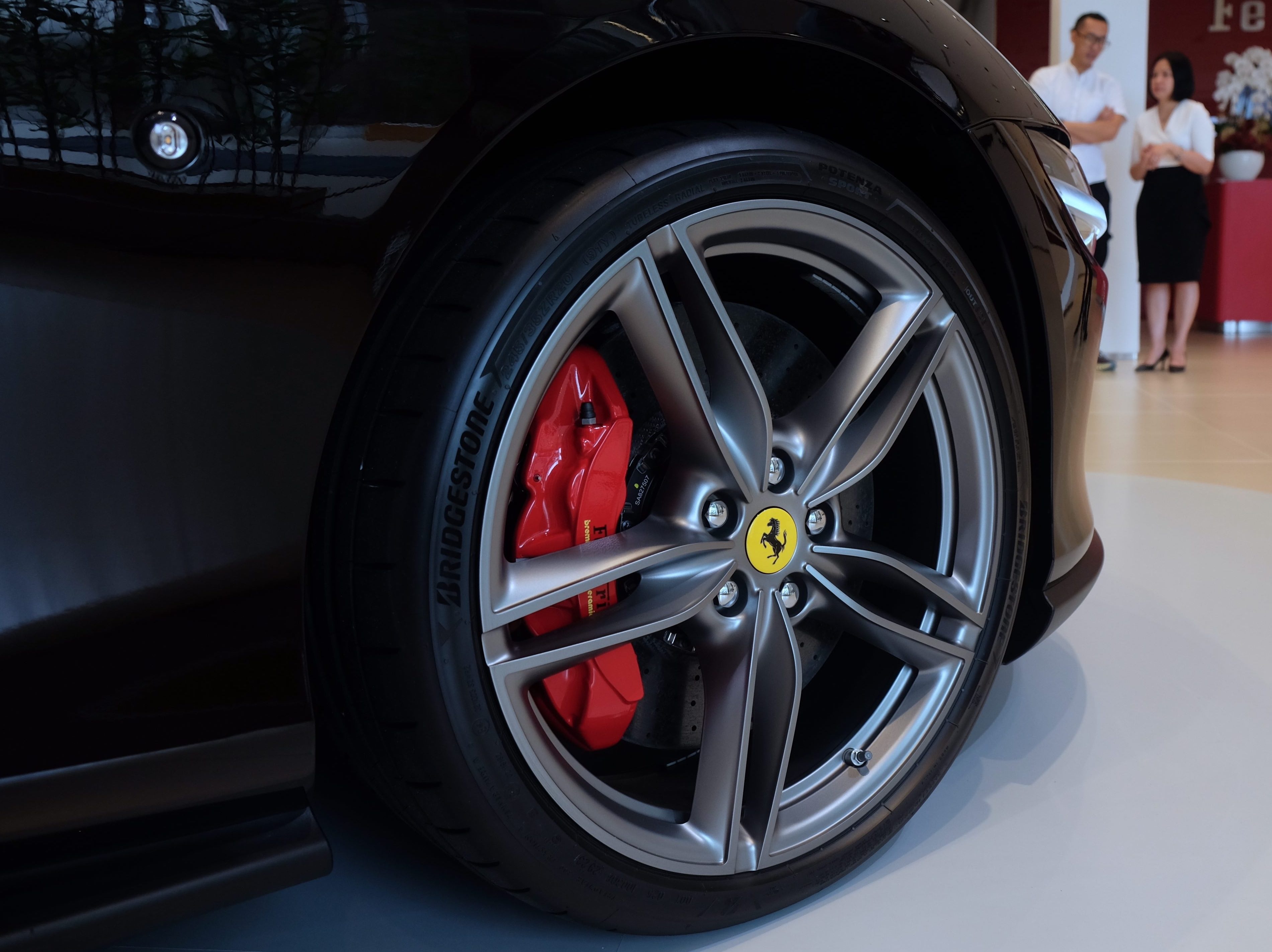 Ferrari Roma Spider anh 6