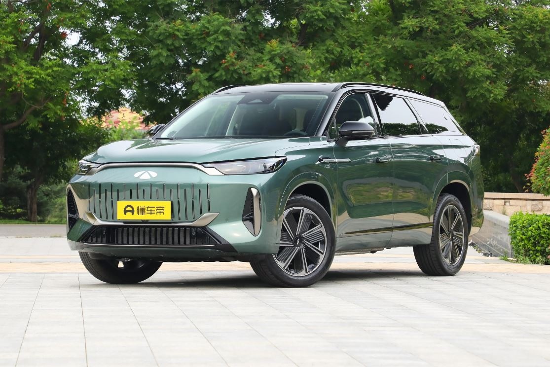 Xe PHEV Trung Quoc anh 6