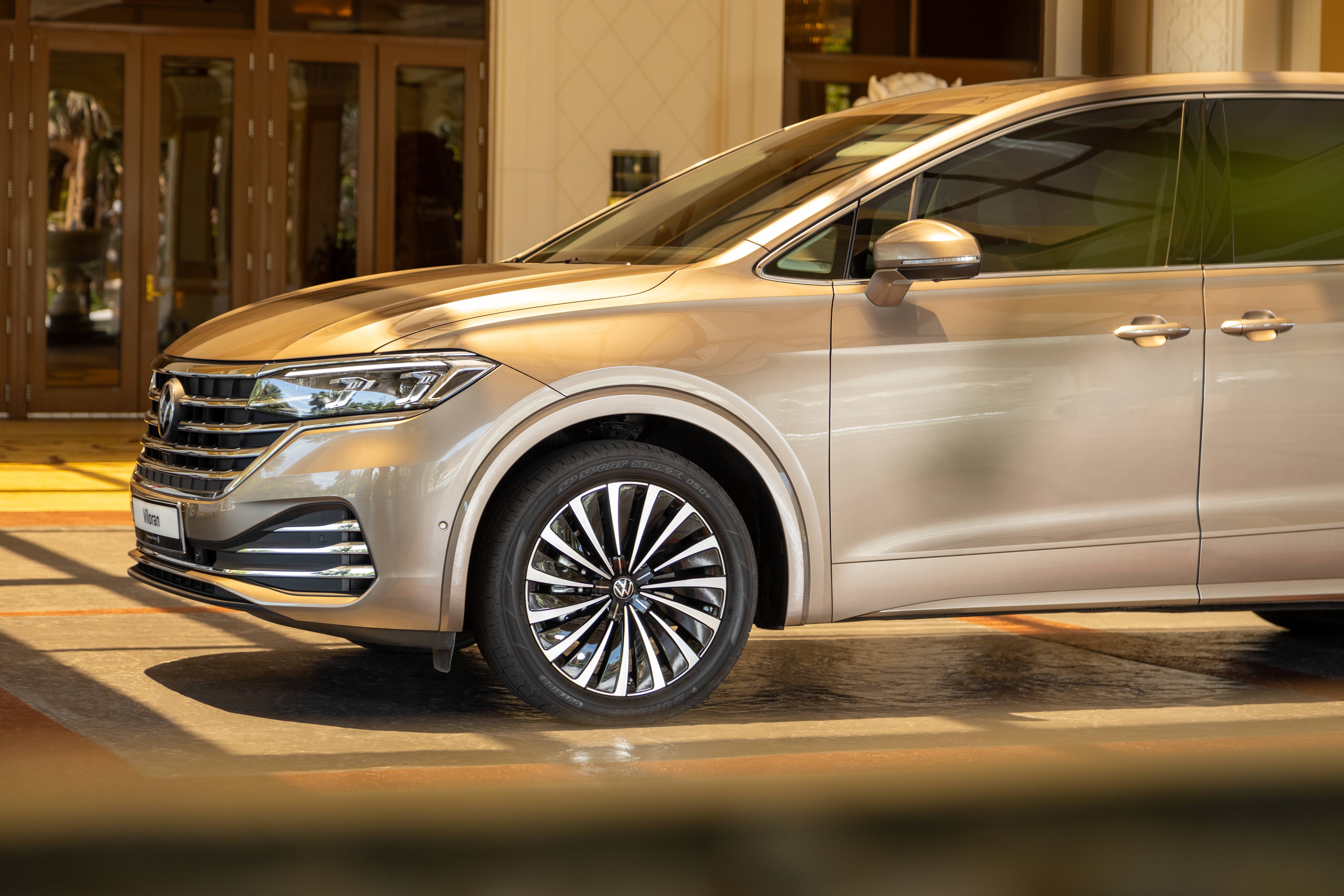 Volkswagen Viloran anh 2