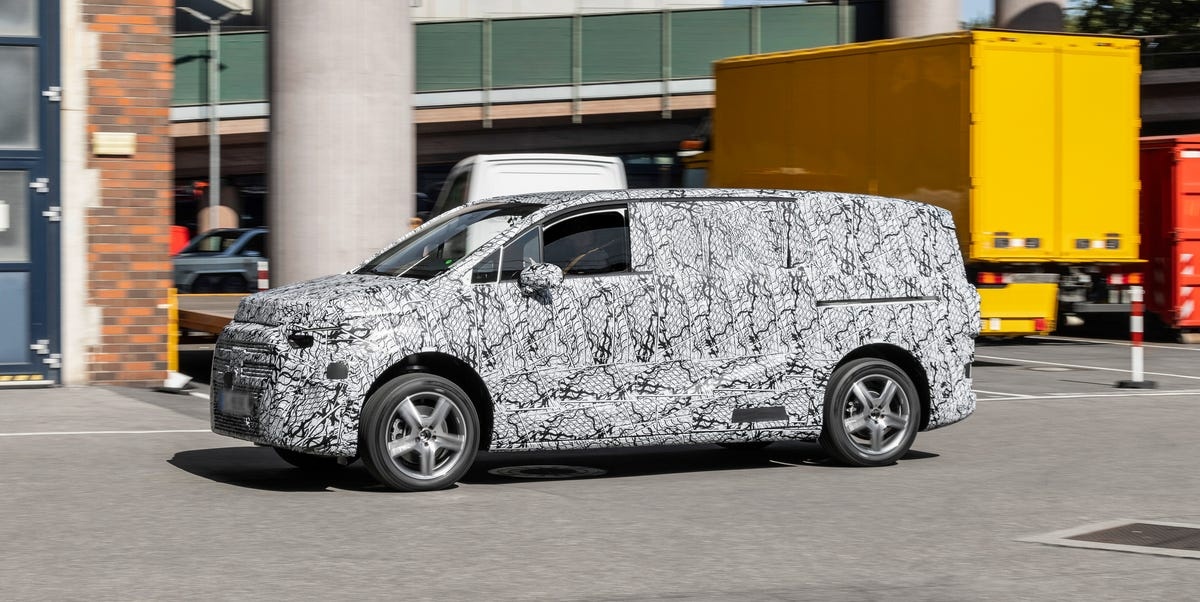 Minivan moi cua Mercedes-Benz chay thu, du kien ra mat nam 2026 hinh anh