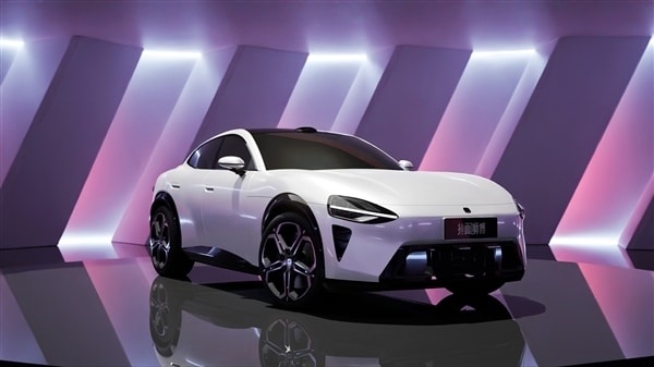 SUV dau tien cua Xiaomi sap ra mat, thiet ke tua Ferrari Purosangue hinh anh