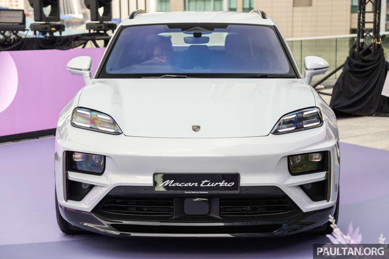 Porsche Macan EV anh 1