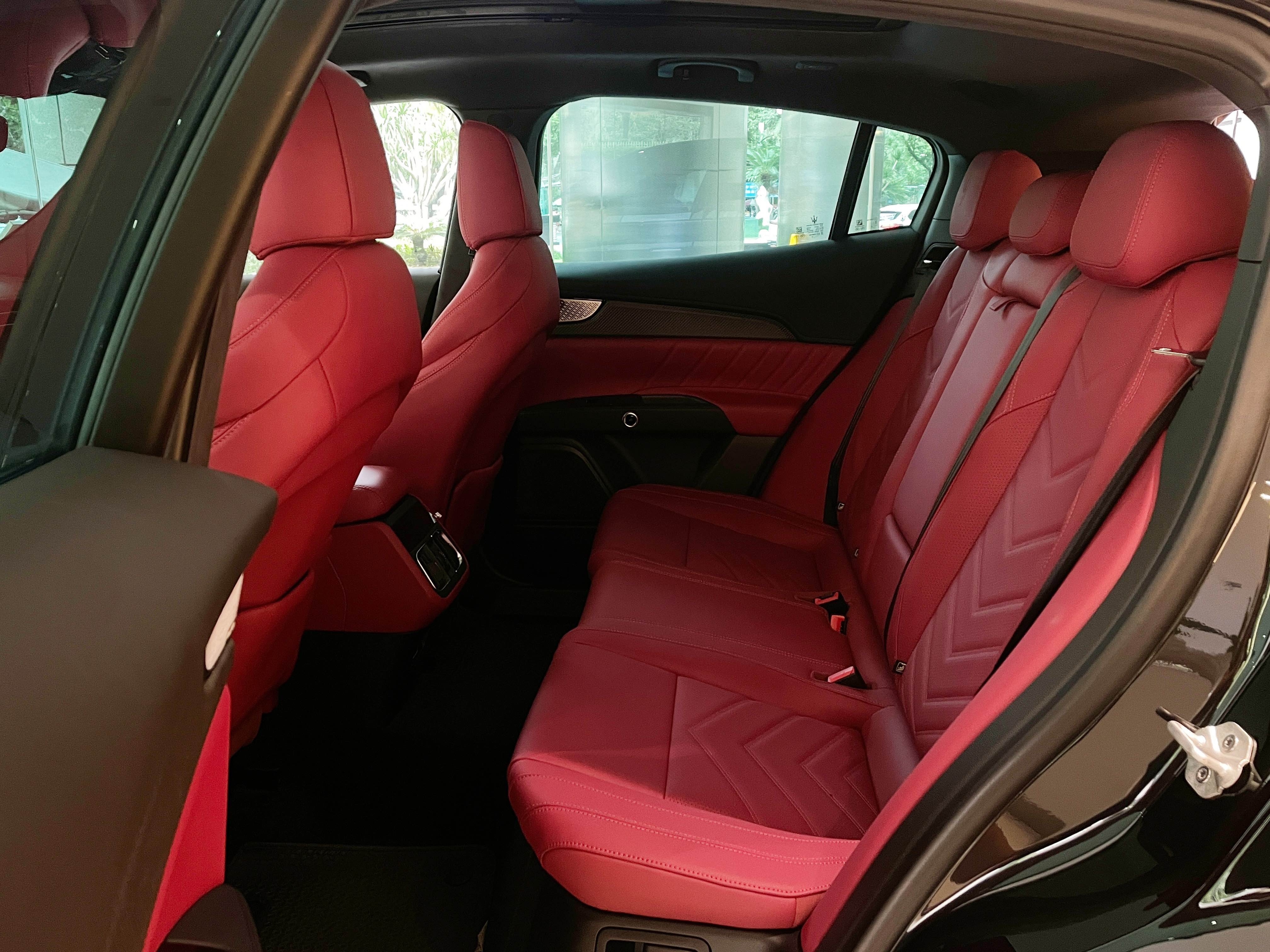 Maserati Grecale Trofeo ảnh 10 Maserati Grecale Trofeo anh 10