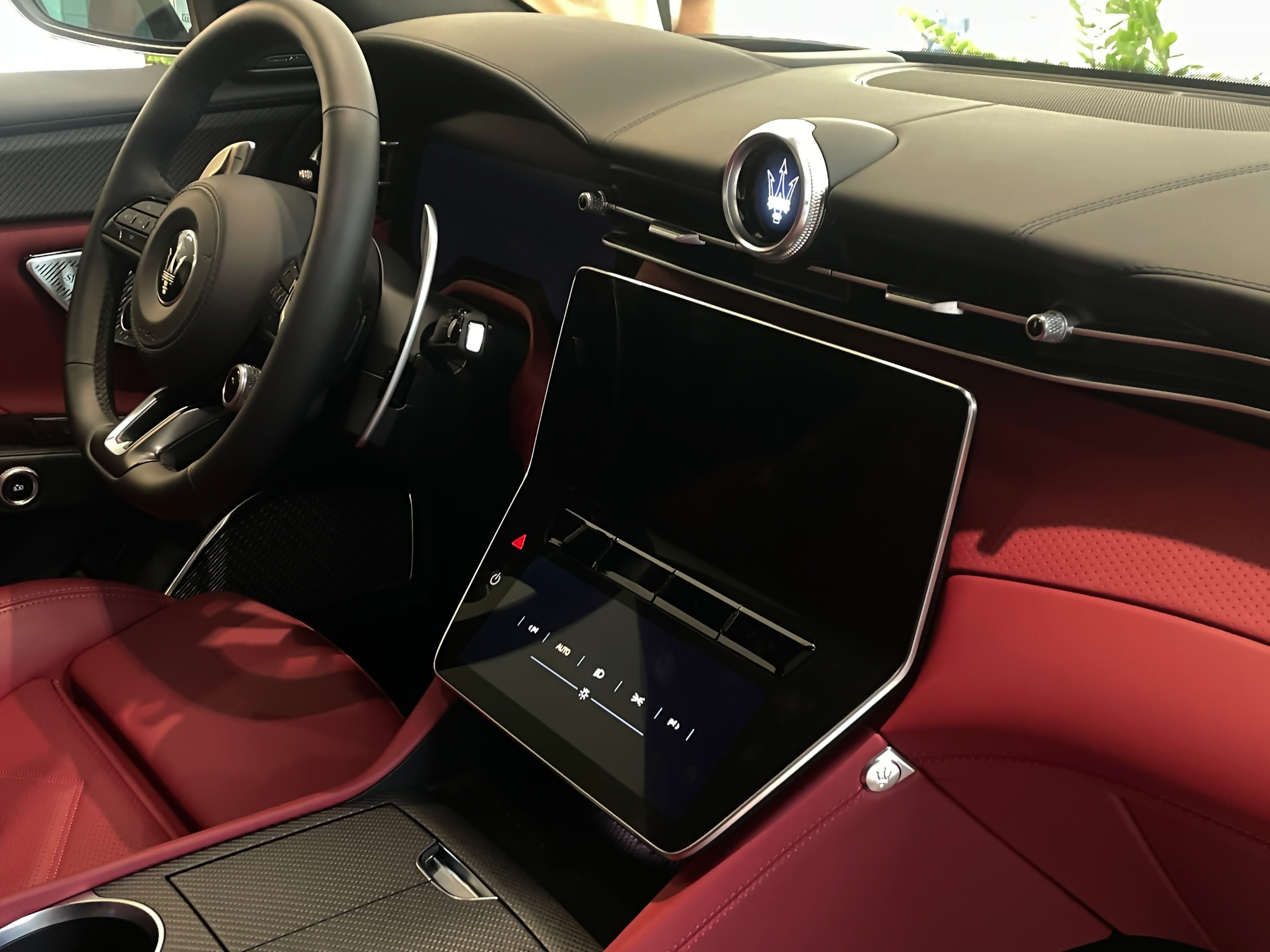 Maserati Grecale Trofeo ảnh 12 Maserati Grecale Trofeo anh 12