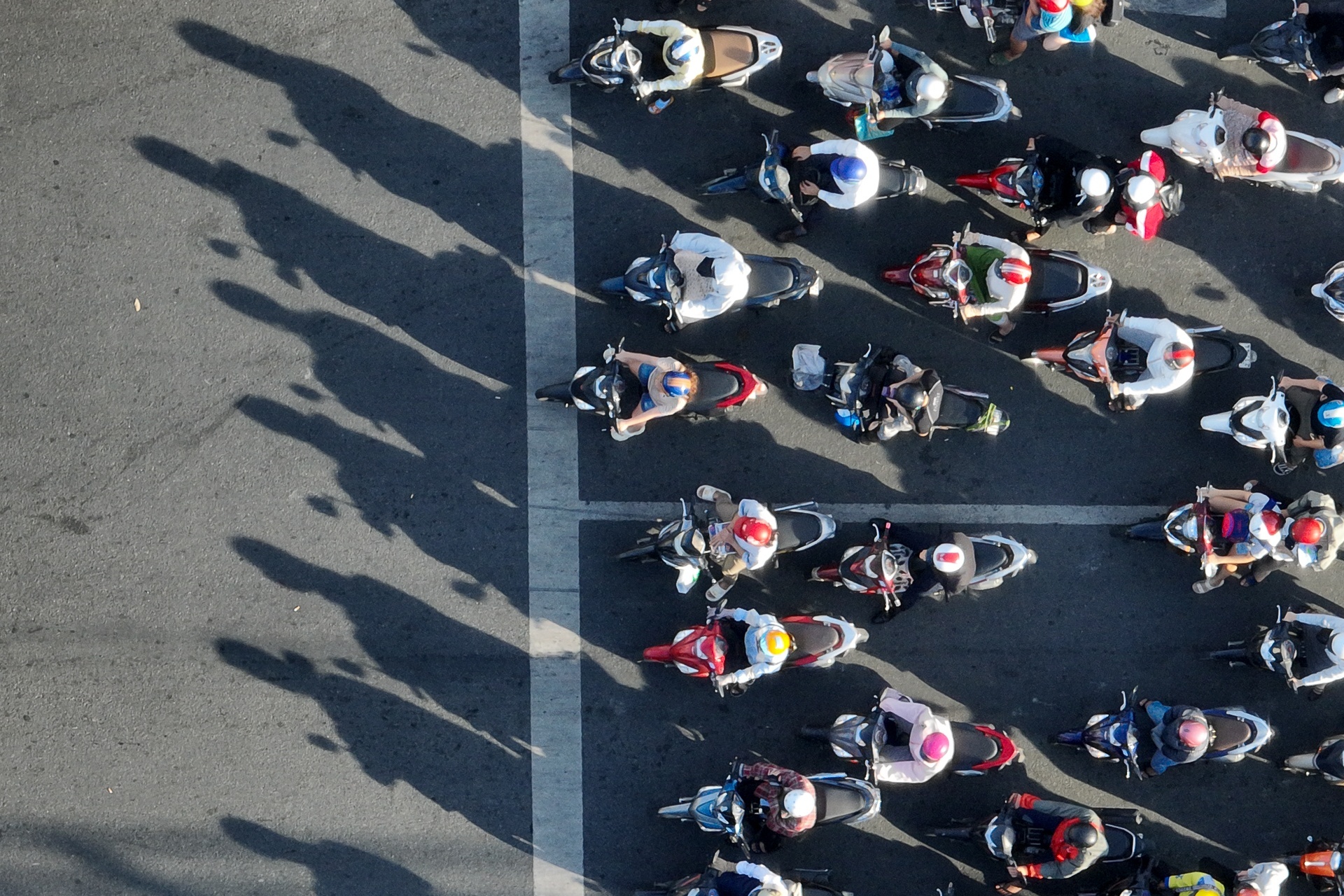 Con 5 giay den xanh, di hay dung? hinh anh