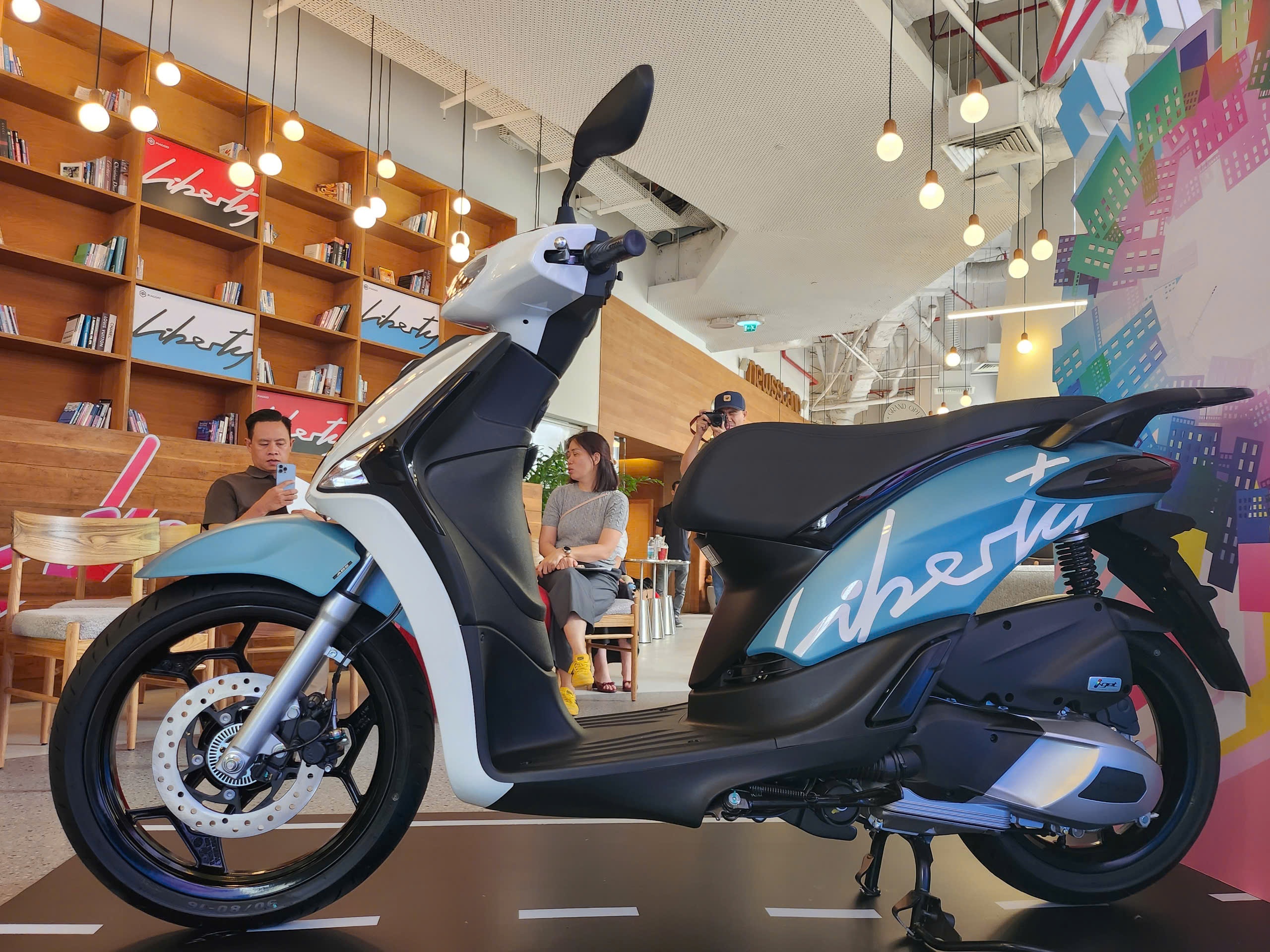 Piaggio Liberty 2025 gia anh 2