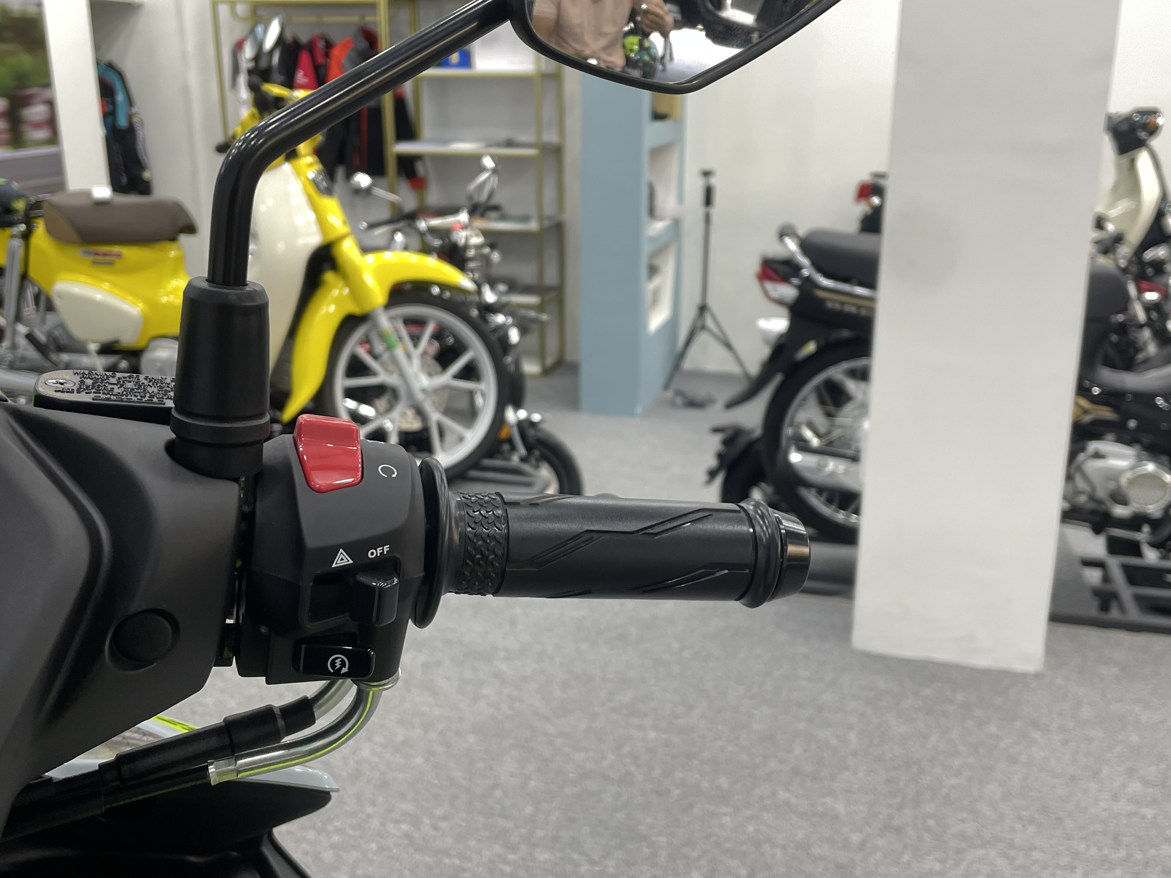 Xe tay con Yamaha anh 7