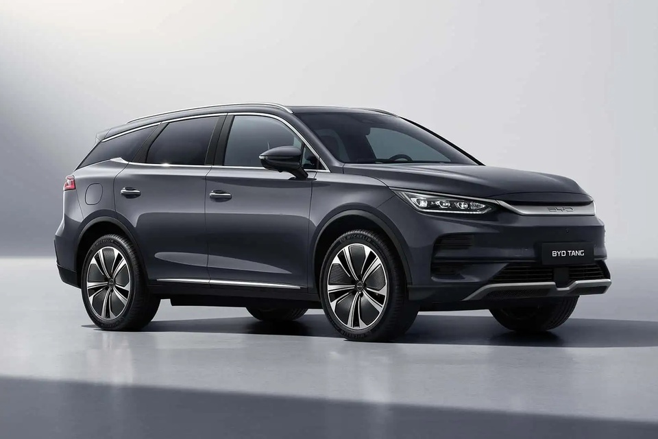 BYD Tang doi ten lan 2 tai Viet Nam? hinh anh