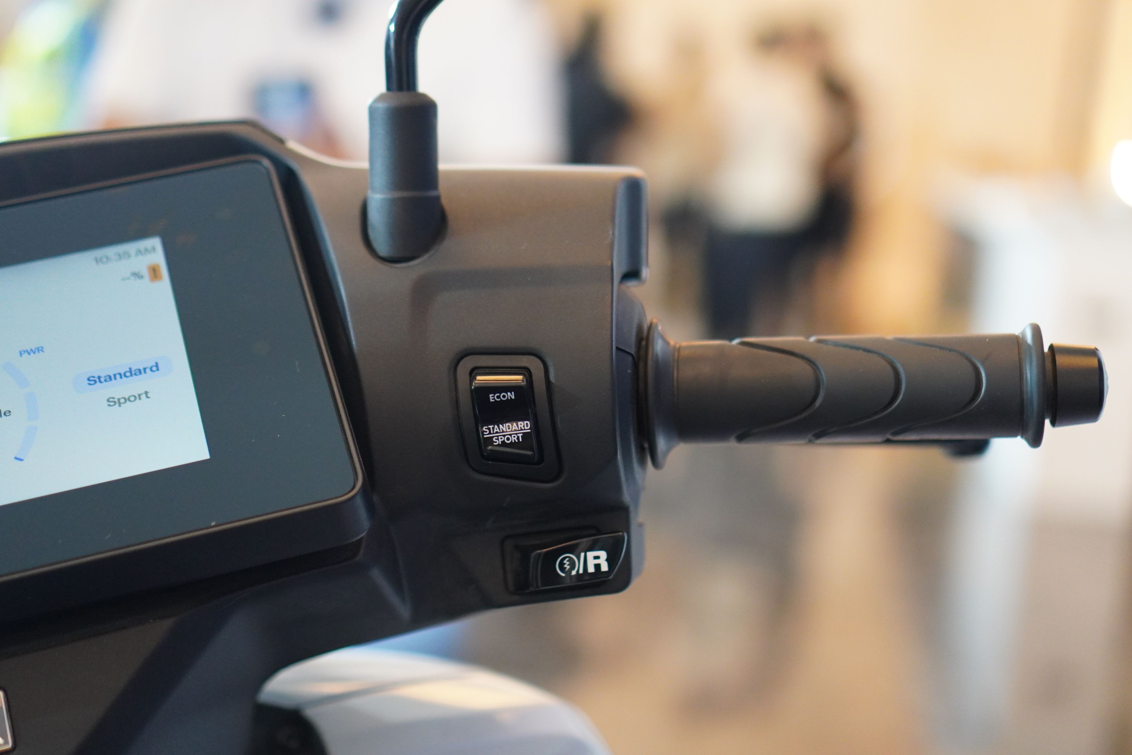 Xe may dien Honda anh 7