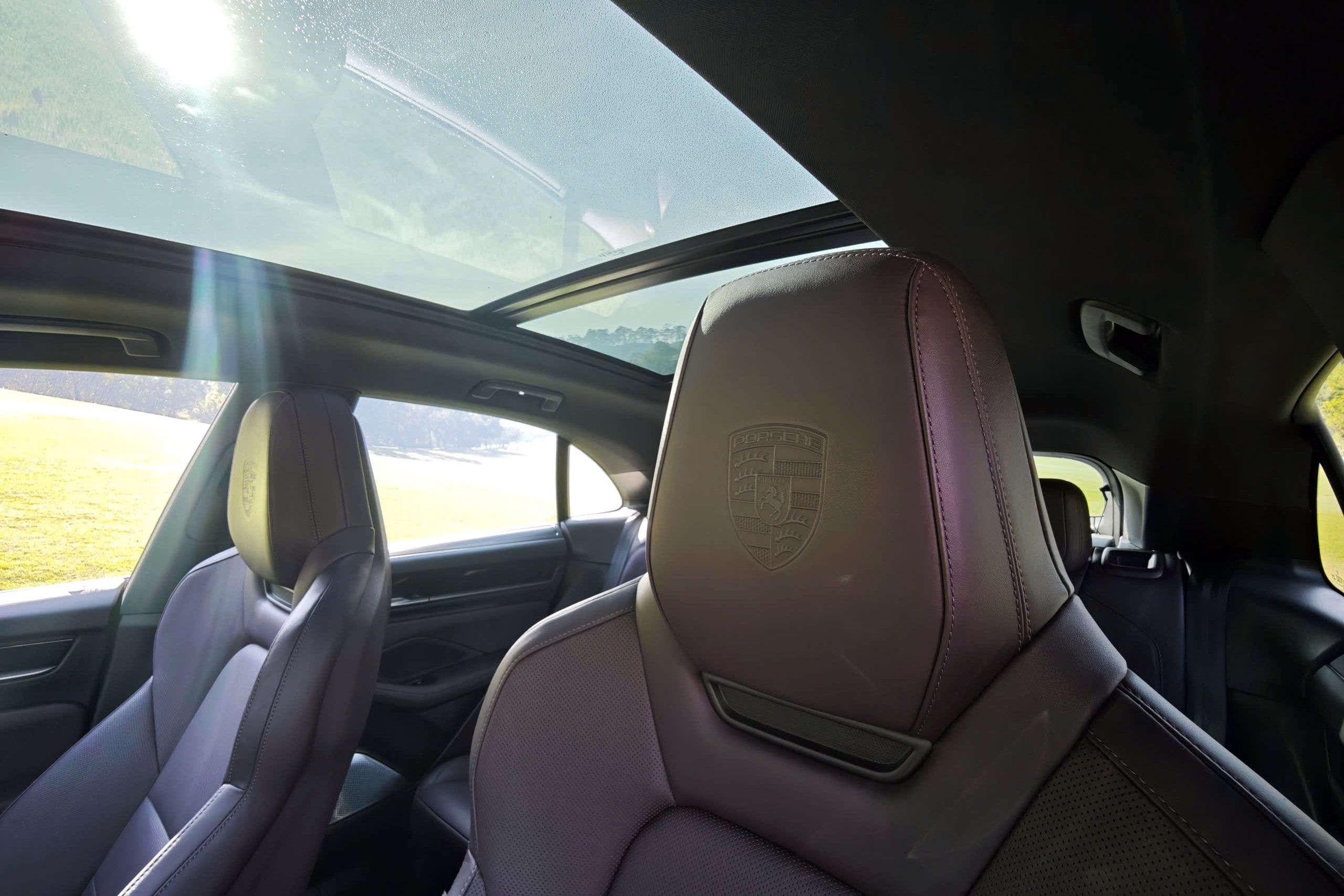 Porsche Macan 4 EV anh 17