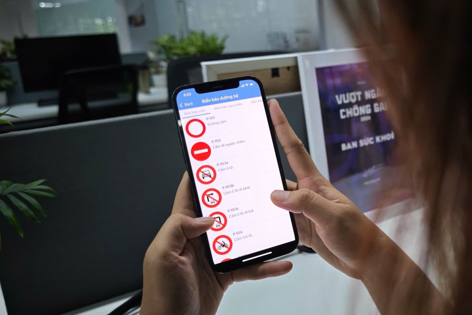 Can luu y gi khi on tap ly thuyet theo bo de thi GPLX moi? hinh anh