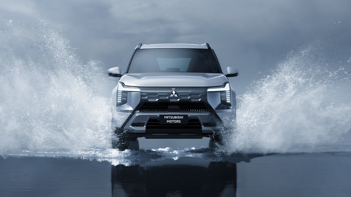 Mitsubishi Destinator ra mat toan cau, ve Viet Nam cuoi nam nay hinh anh