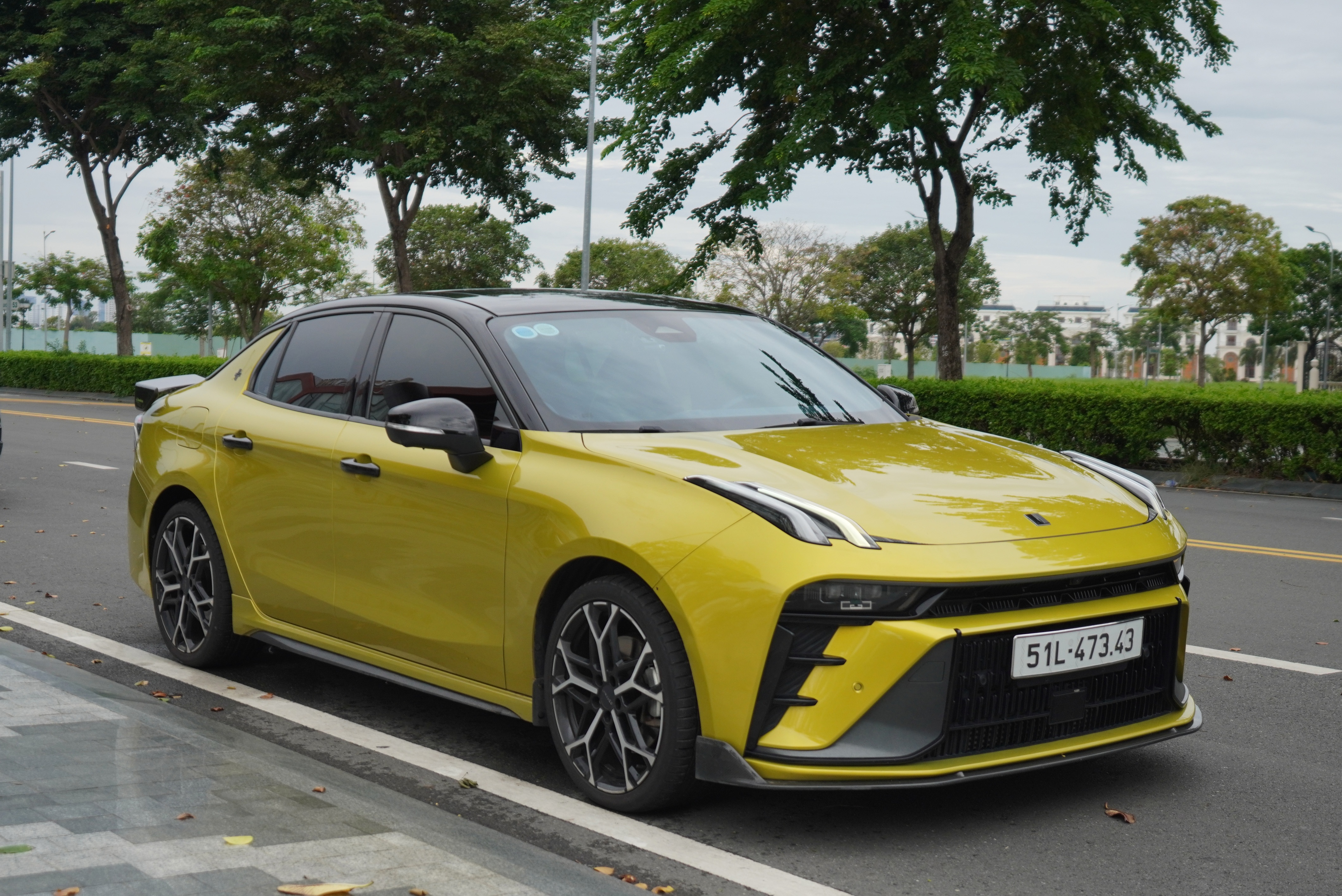 Lynk &amp; Co 03+ anh 1
