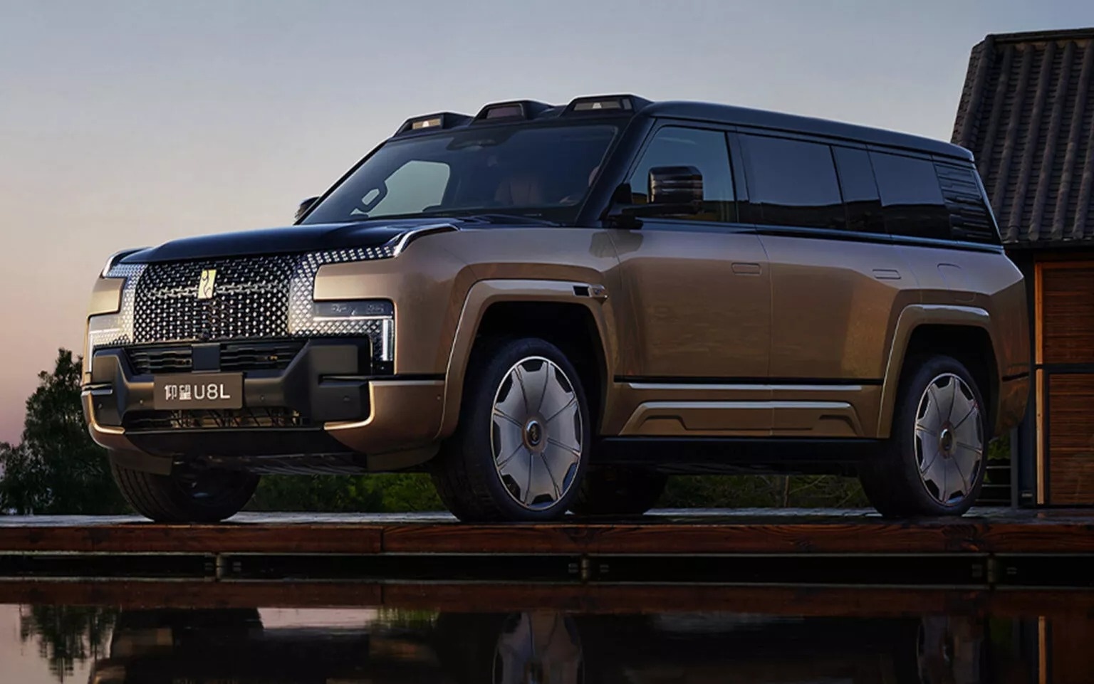 Bentley Bentayga 'Trung Quoc' ra mat, manh hon ca Bugati Chiron hinh anh