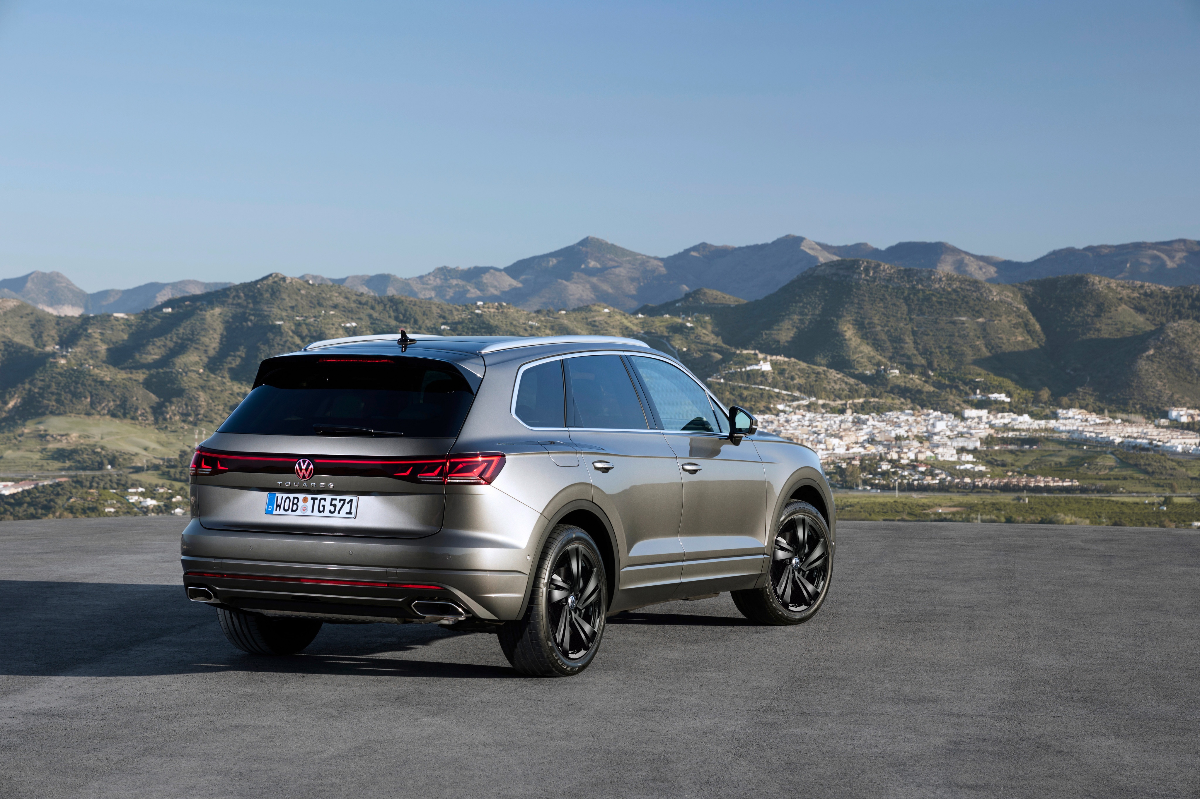 Volkswagen Touareg 2025 anh 6