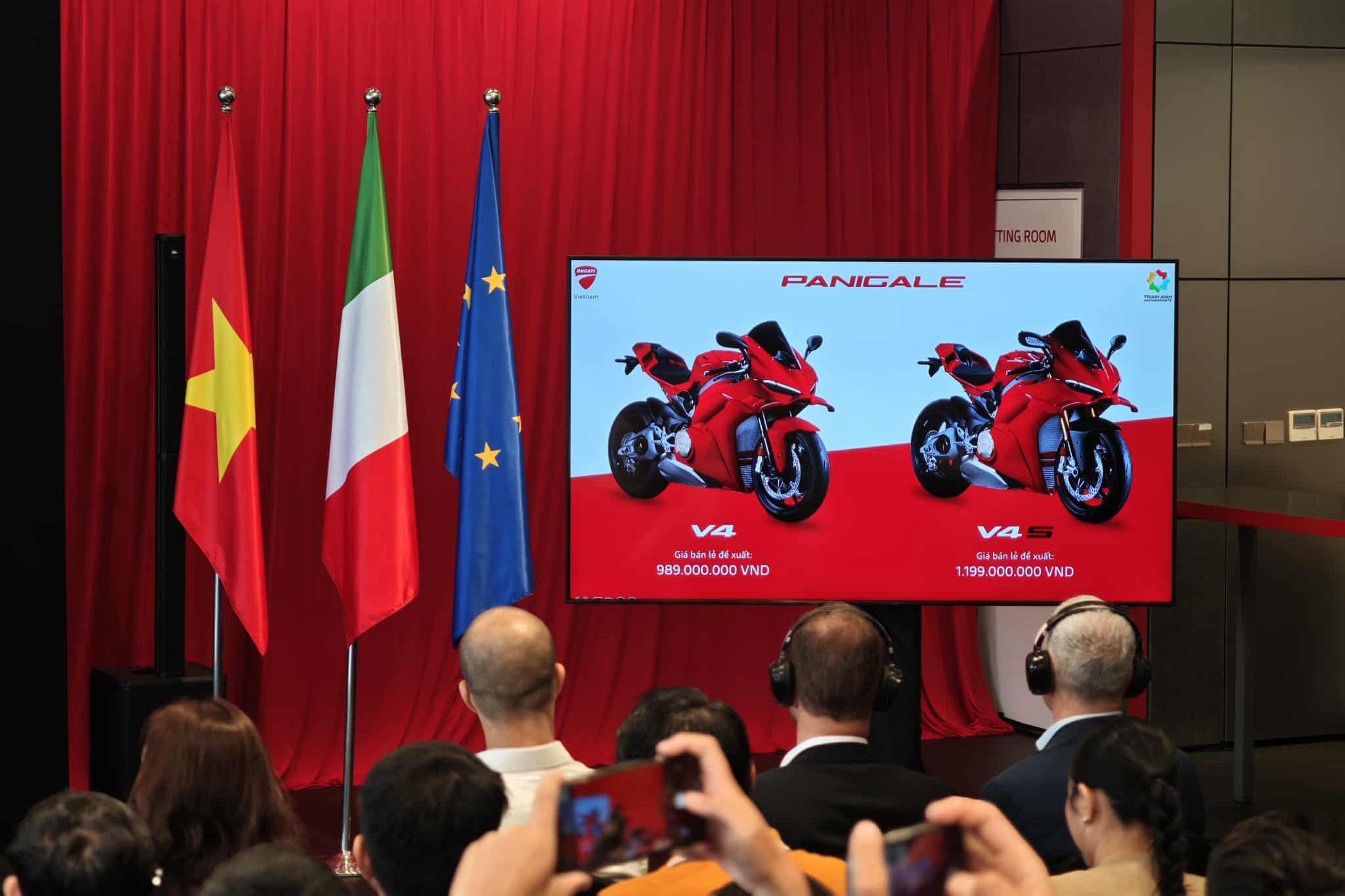 Ducati tro lai Viet Nam, ve cung nha Audi hinh anh