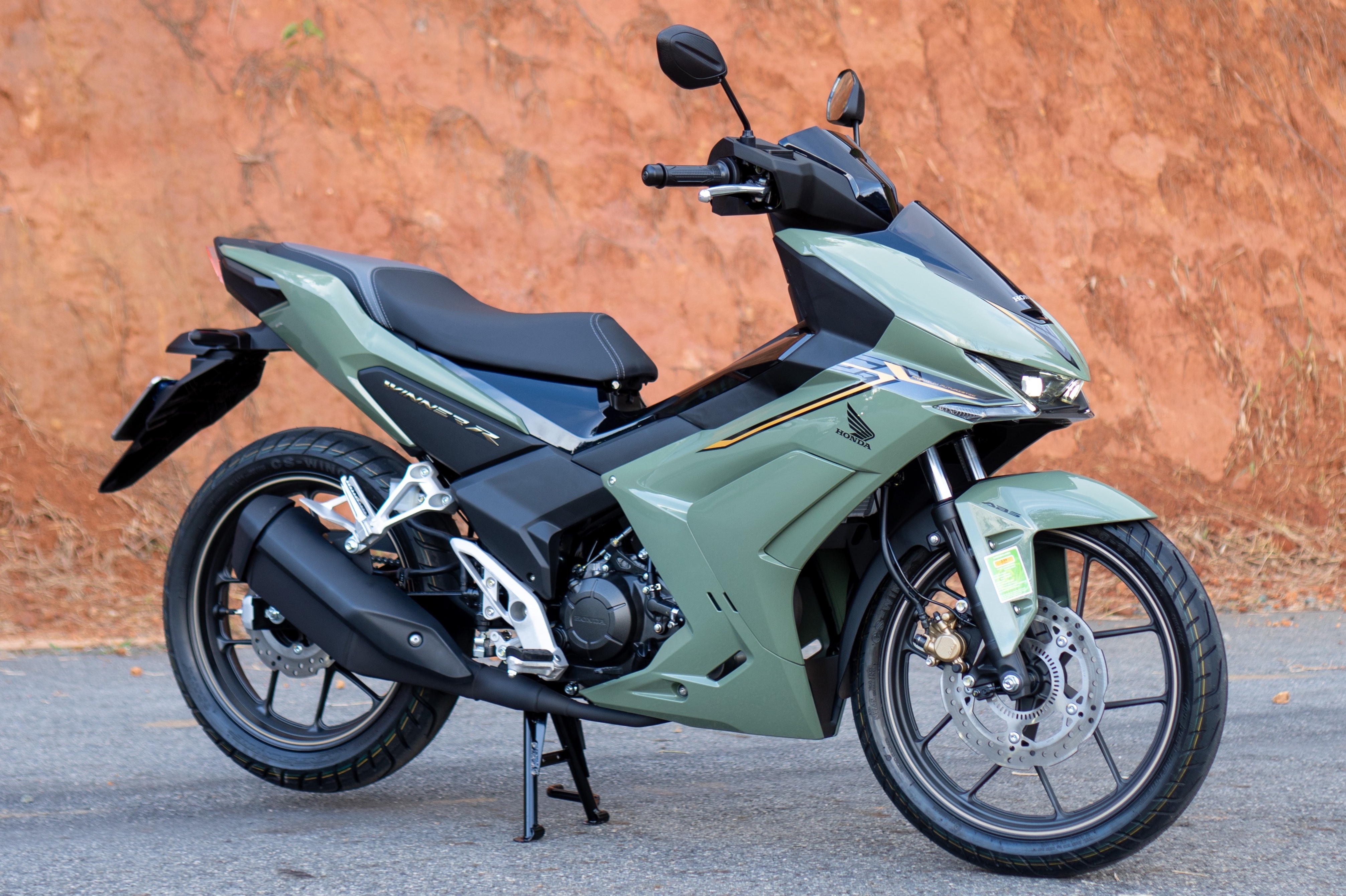 Honda Winner R lieu da du 'chieu long' nguoi dung? hinh anh
