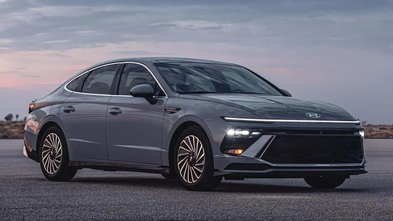 Xe hybrid giá rẻ ảnh 4 Xe hybrid gia re anh 4