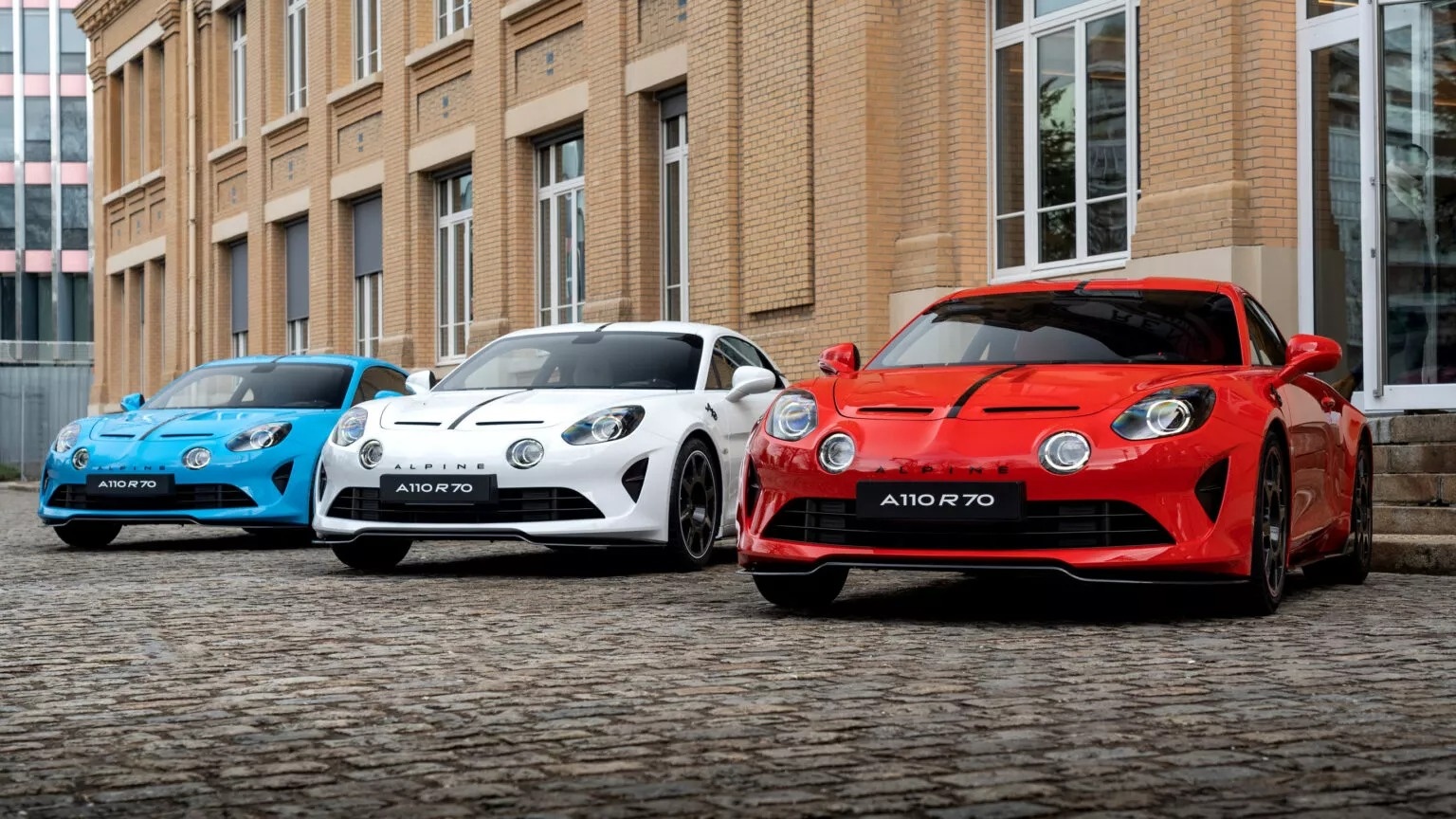 Alpine A100R70 ảnh 1 Alpine A100R70 anh 1