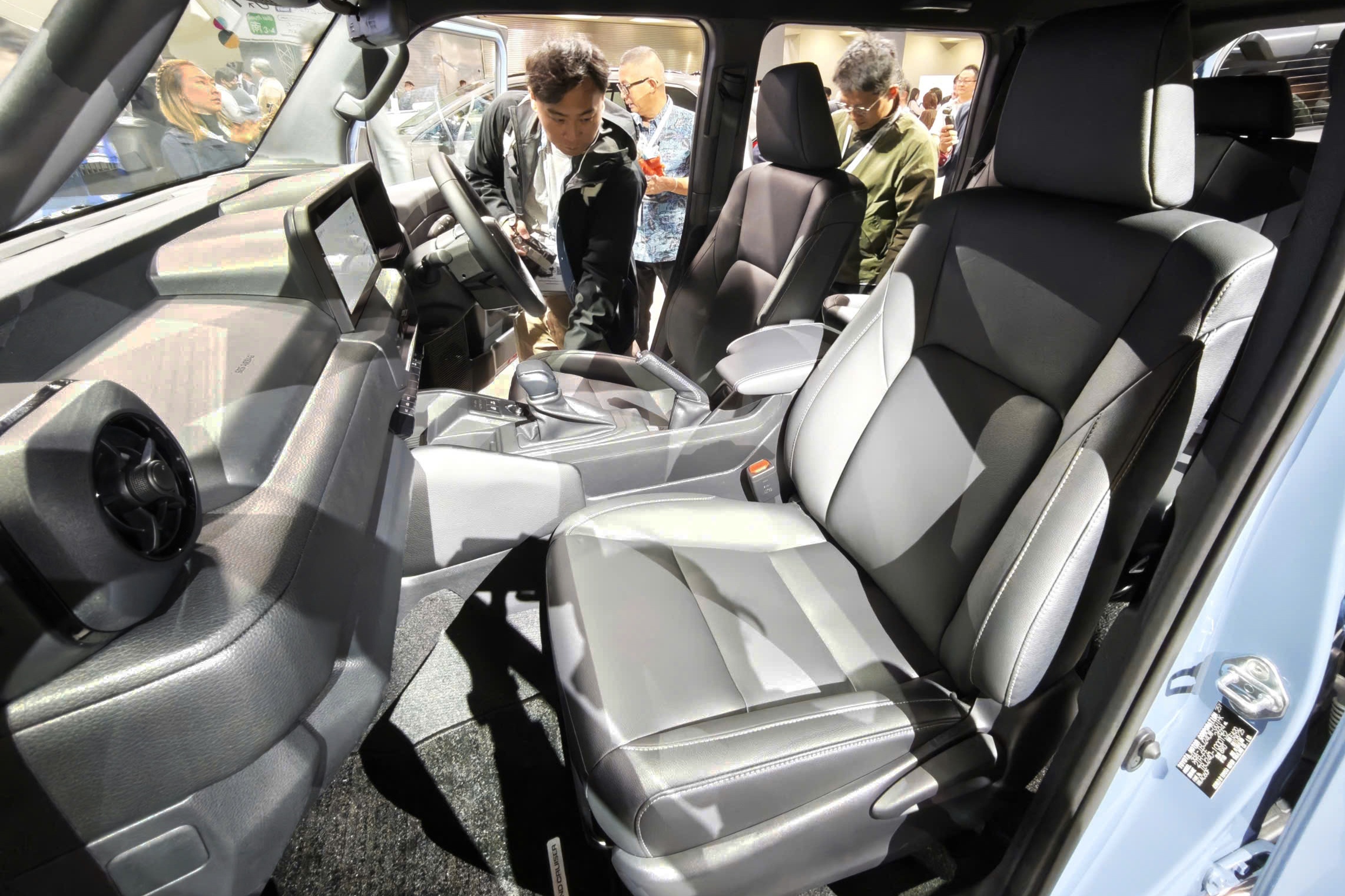 Toyota Land Cruiser FJ ảnh 7 Toyota Land Cruiser FJ anh 7