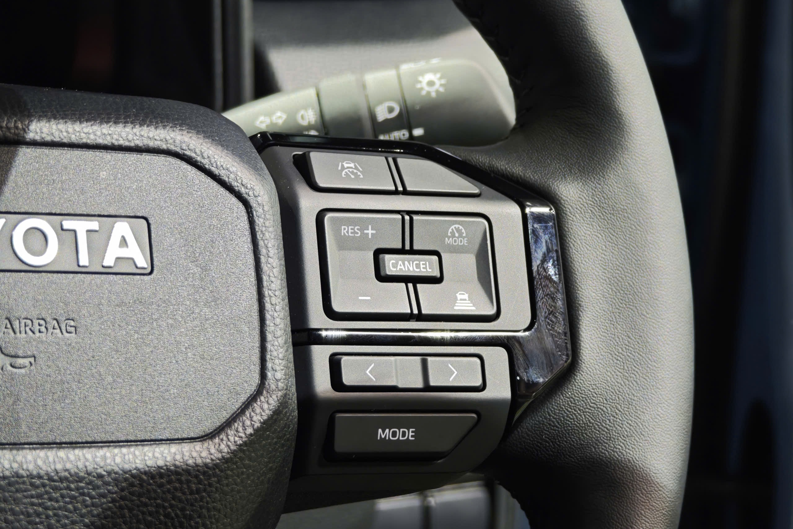 Toyota Land Cruiser FJ ảnh 14 Toyota Land Cruiser FJ anh 14