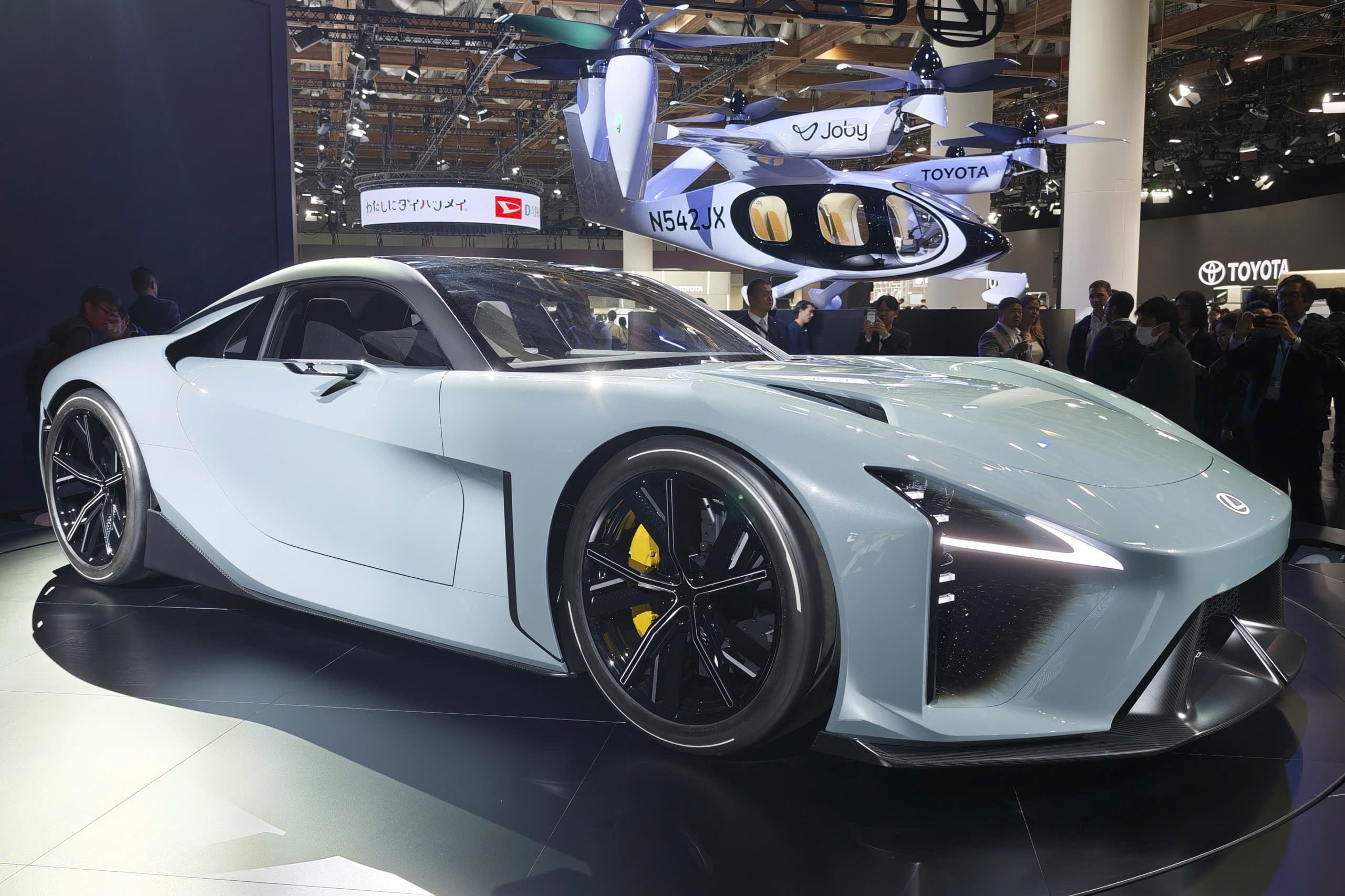 Lexus LFR concept ảnh 3 Lexus LFR concept anh 3
