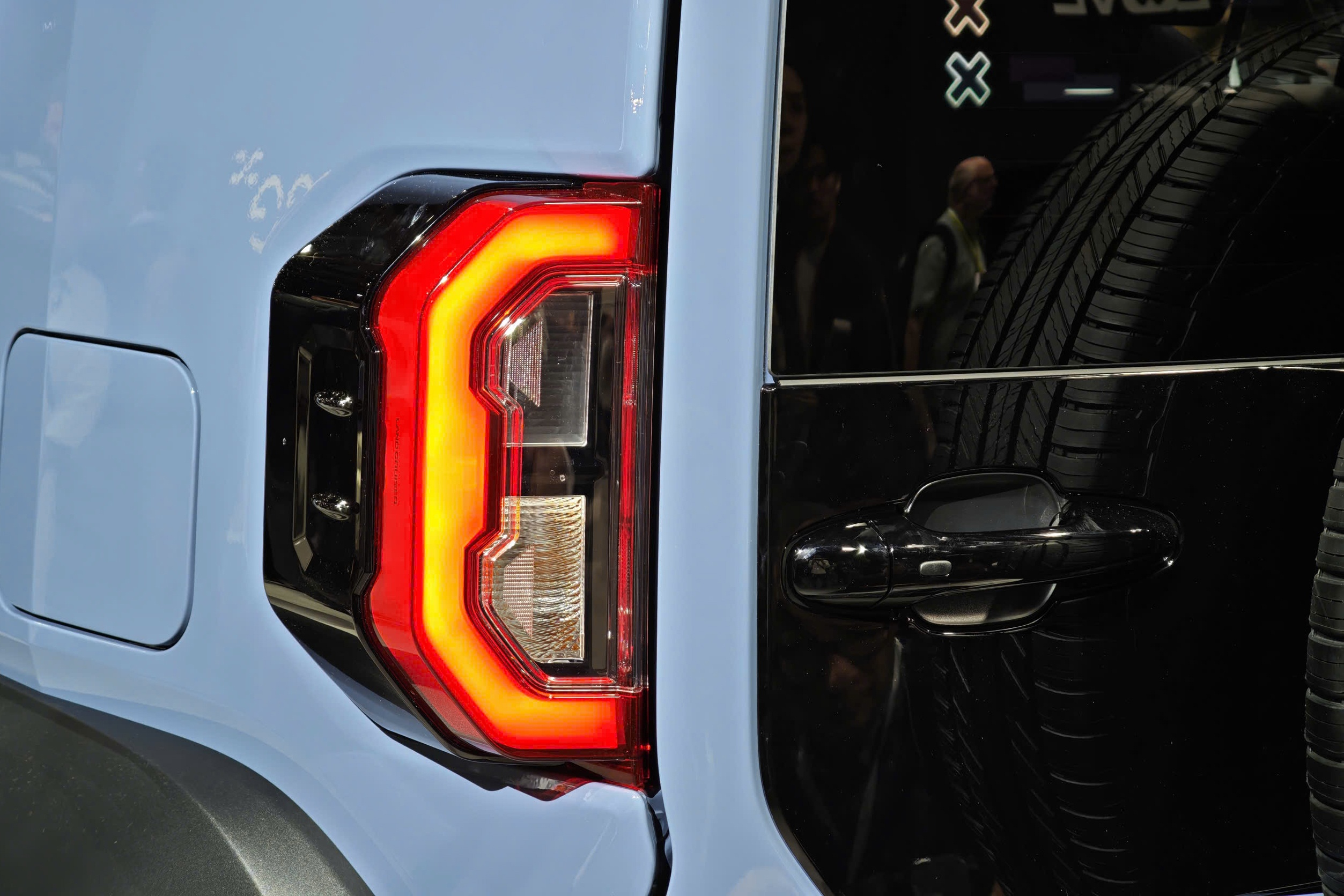 Toyota Land Cruiser FJ ảnh 5 Toyota Land Cruiser FJ anh 5