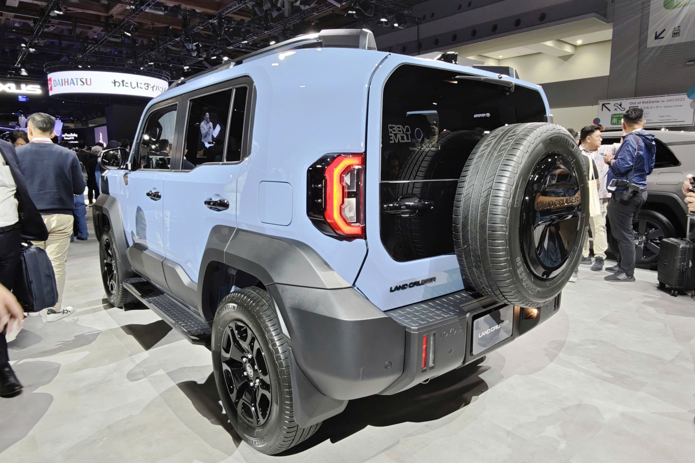 Toyota Land Cruiser FJ ảnh 4 Toyota Land Cruiser FJ anh 4