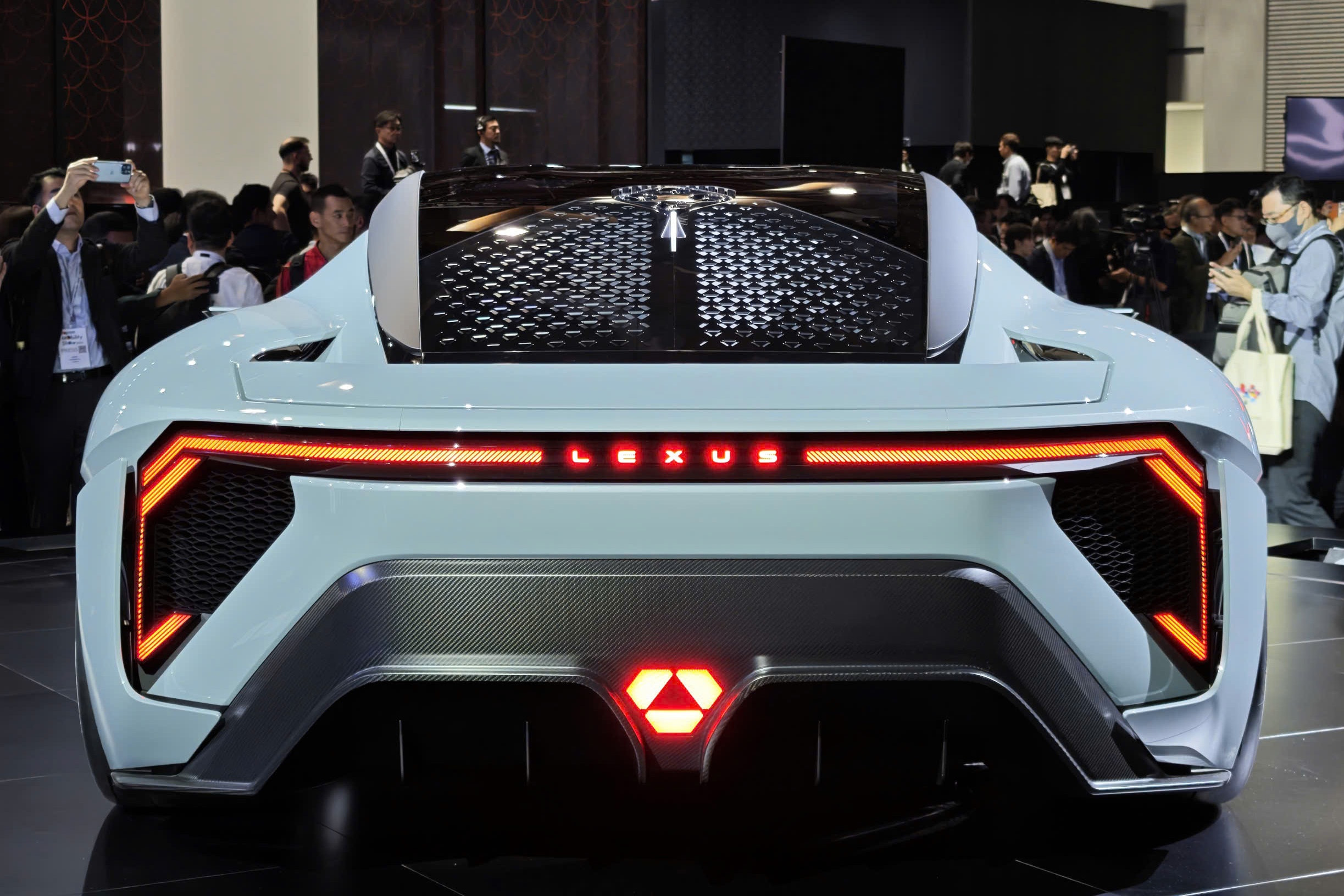 Lexus LFR concept ảnh 6 Lexus LFR concept anh 6