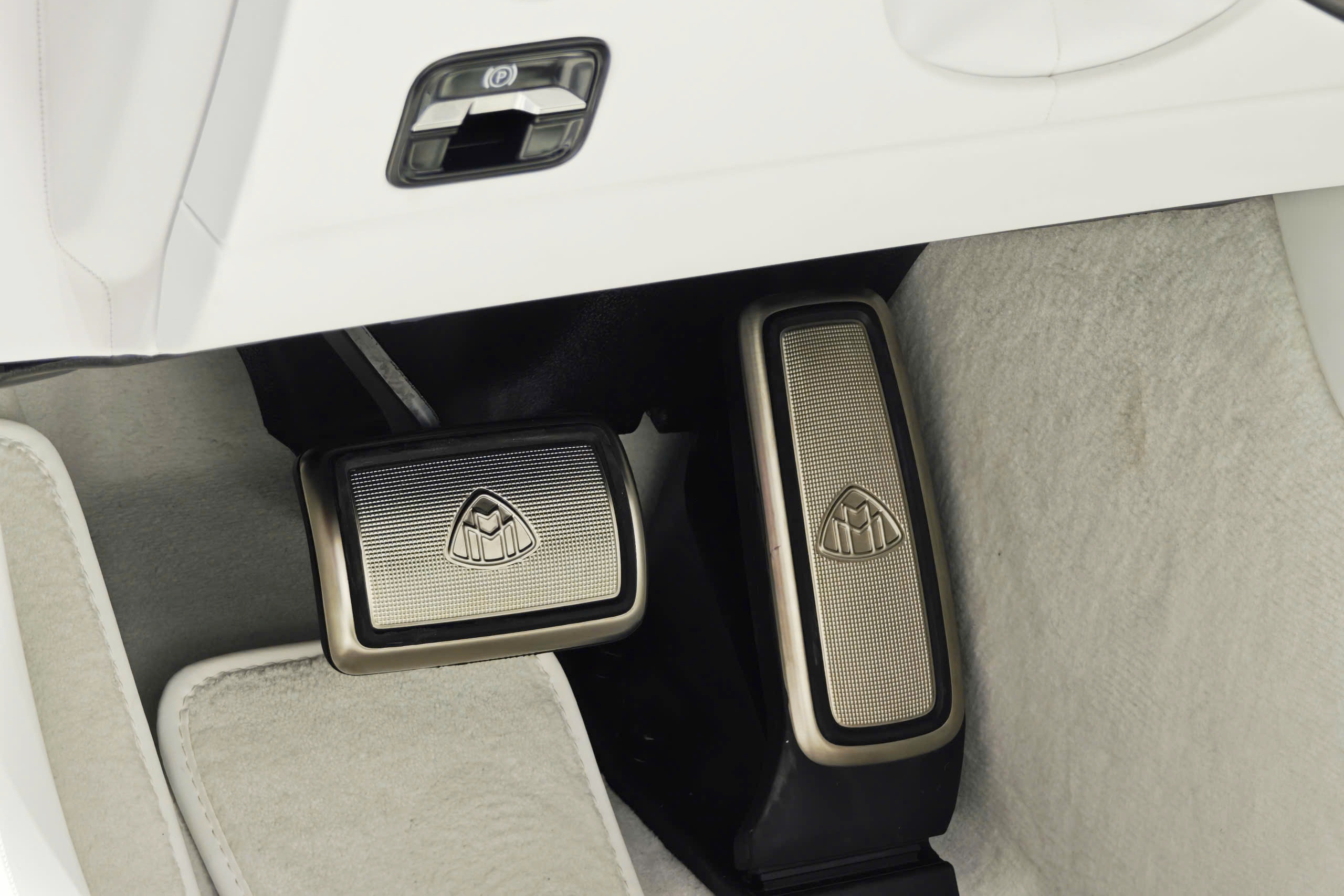 Mercedes-Maybach SL 680 ảnh 10 Mercedes-Maybach SL 680 anh 10