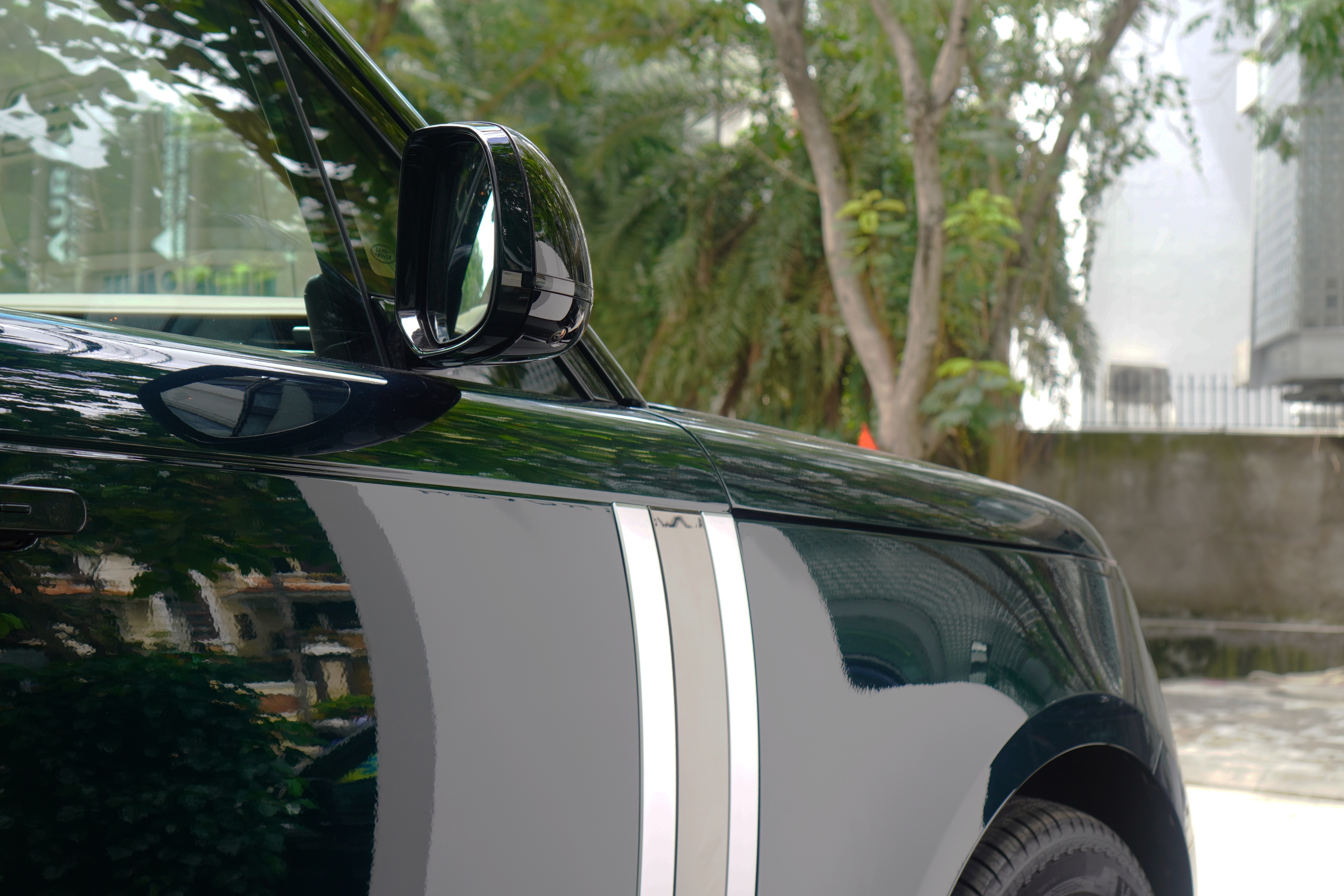 Range Rover SV PHEV anh 15