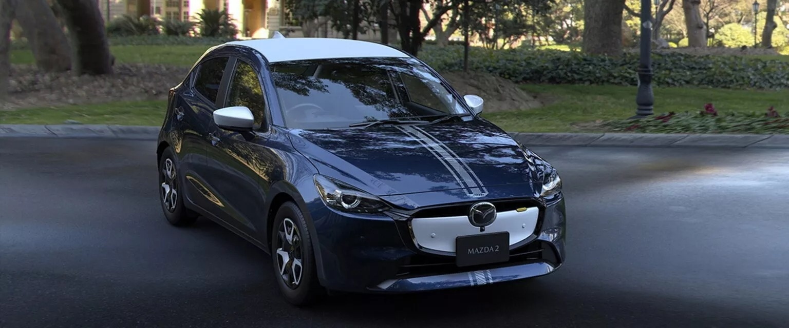 Mazda,  hatchback,  oto anh 1