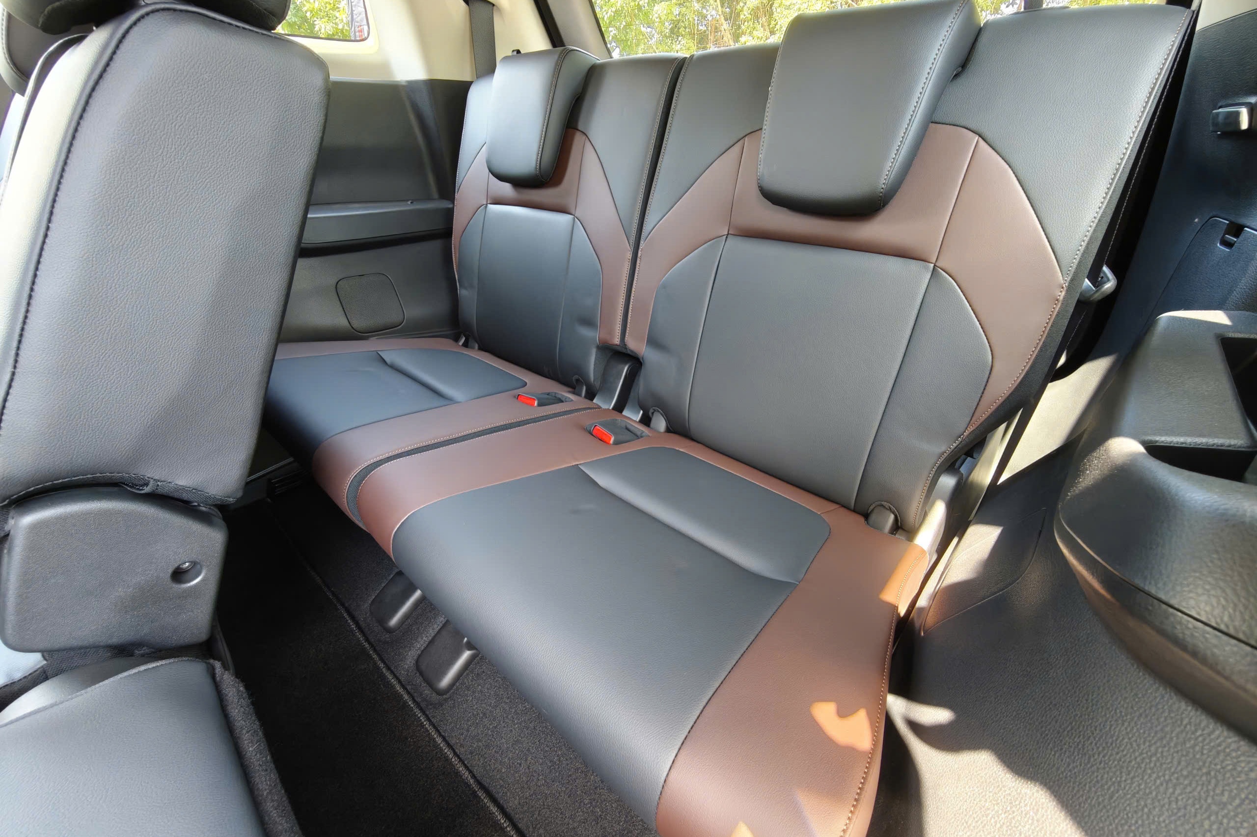 Mitsubishi,  Mitsubishi Destinator anh 10