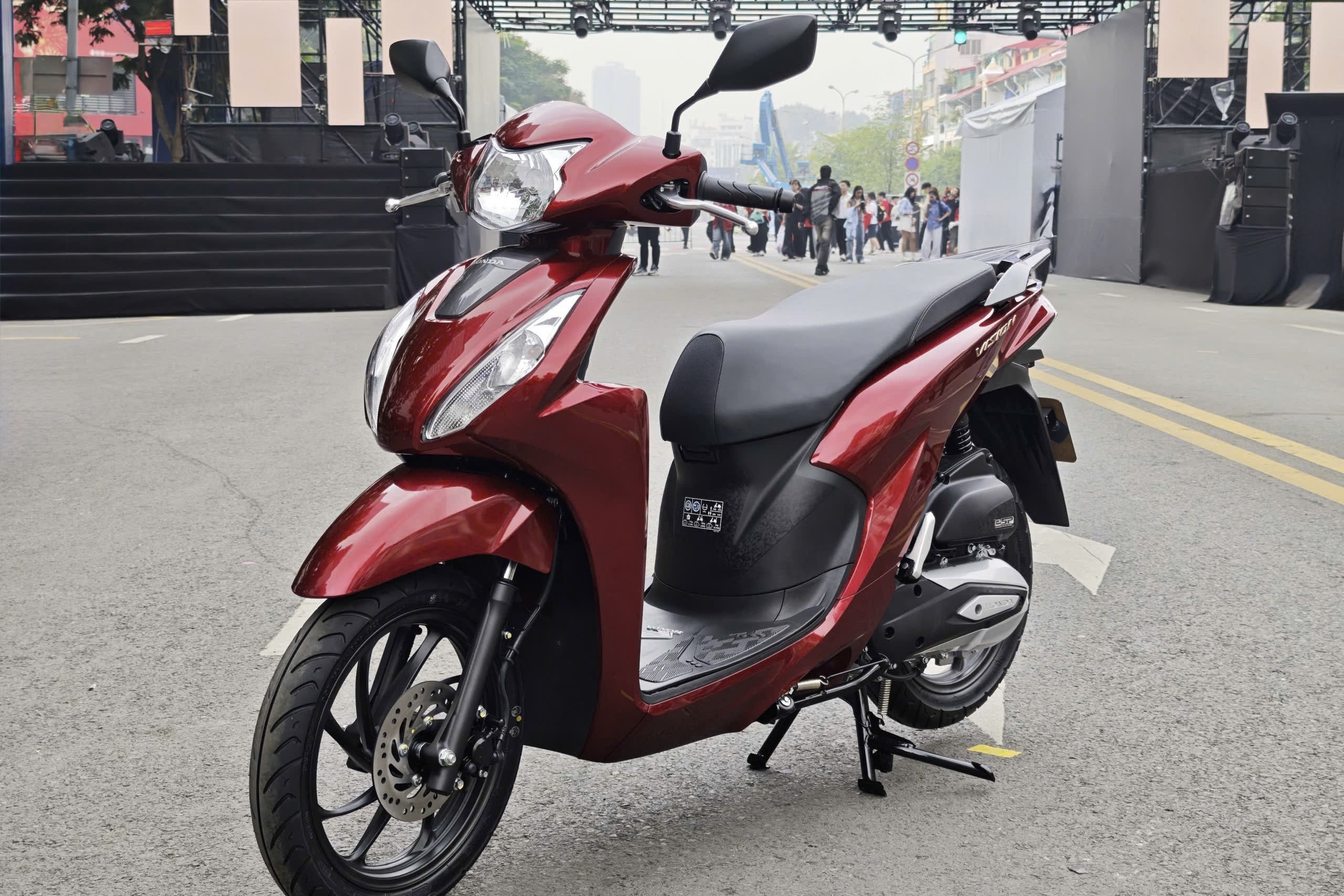 Honda Vision 2026 ra mat, gia khong doi hinh anh