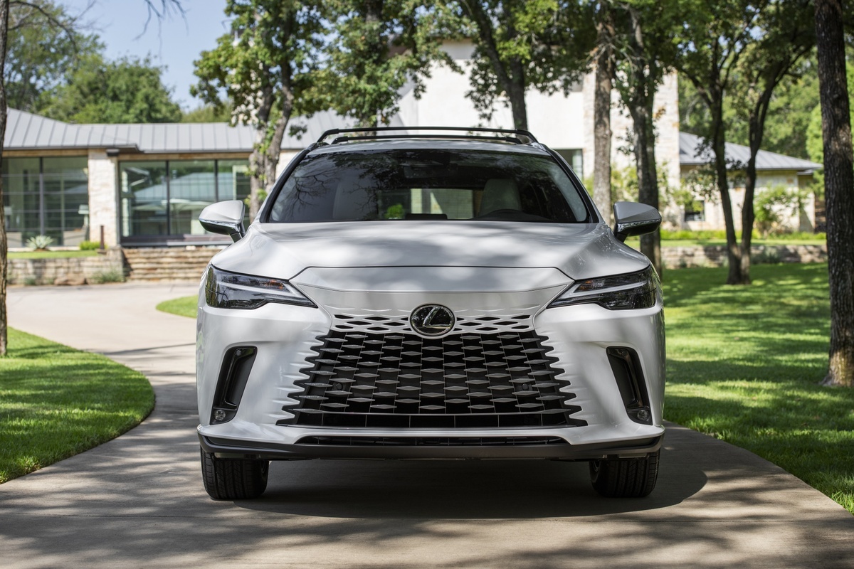 Gan 3.000 xe Lexus can duoc trieu hoi tai Viet Nam hinh anh