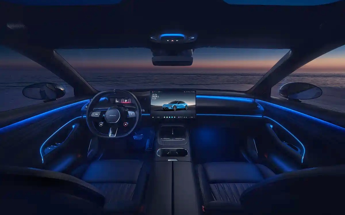 Xiaomi,  SU7,  xe dien anh 2