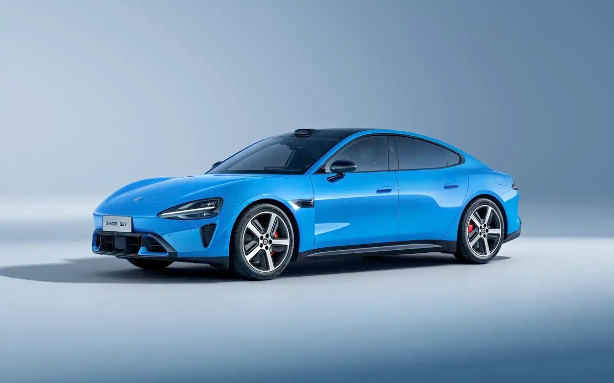 Xe dien Xiaomi SU7 moi ra mat, chay gan 1.000 km/lan sac hinh anh