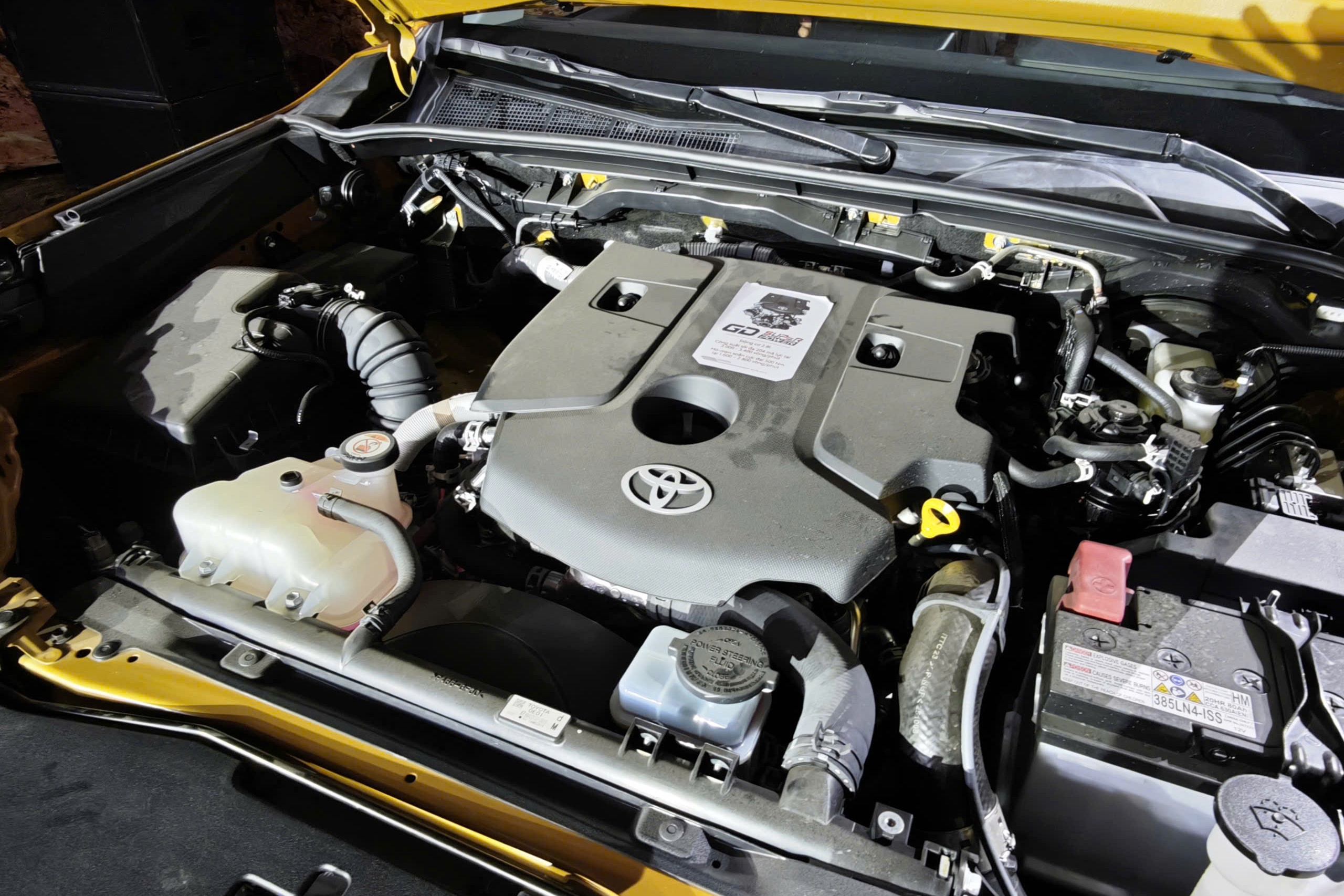 Toyota,  Toyota Hilux anh 20