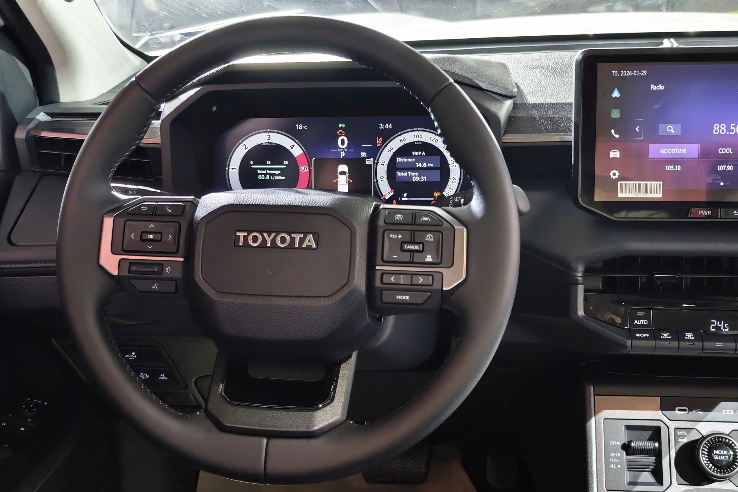 Toyota,  Toyota Hilux anh 10