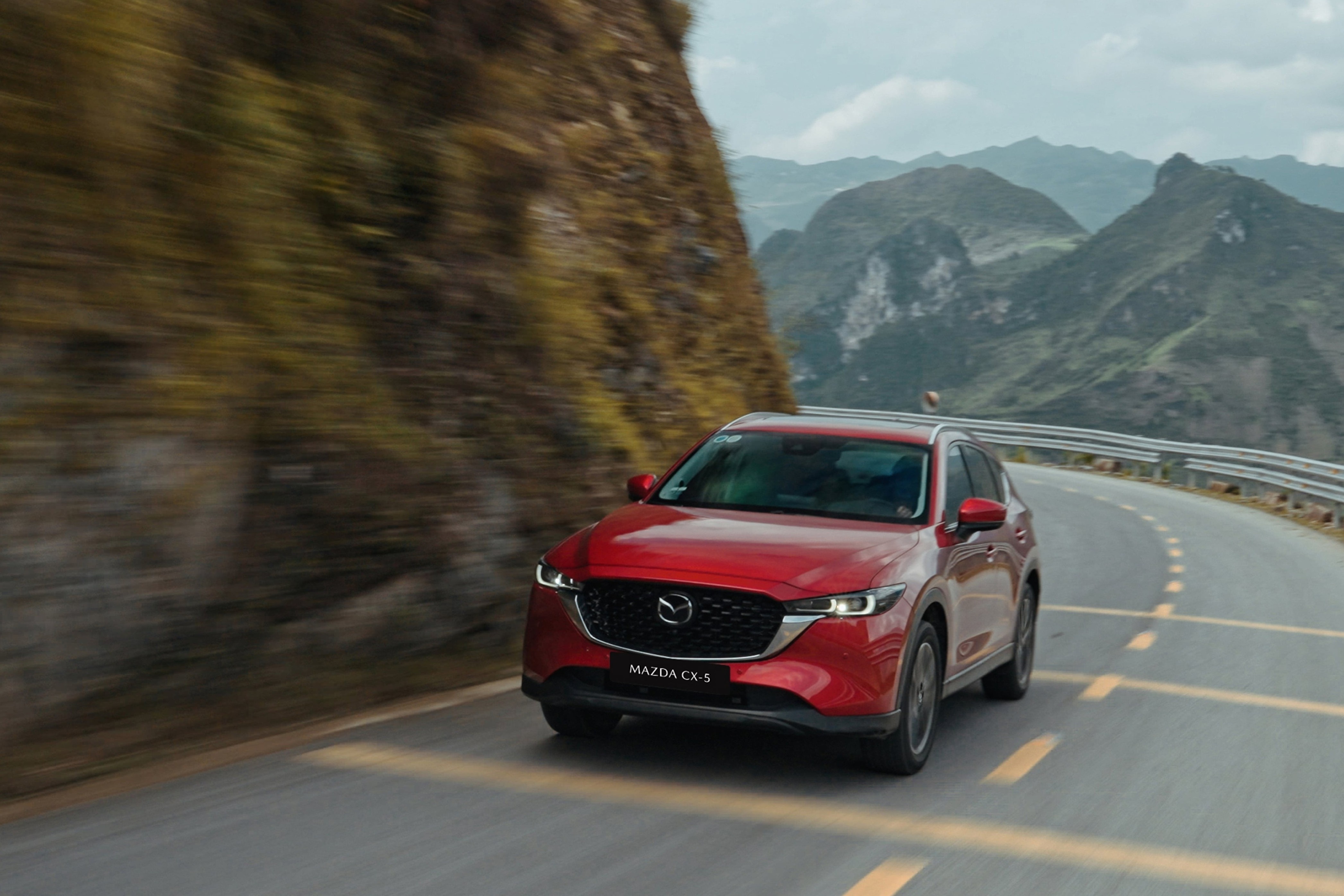 Tu lai xe ve que don Tet, di duong deo can luu y gi? hinh anh