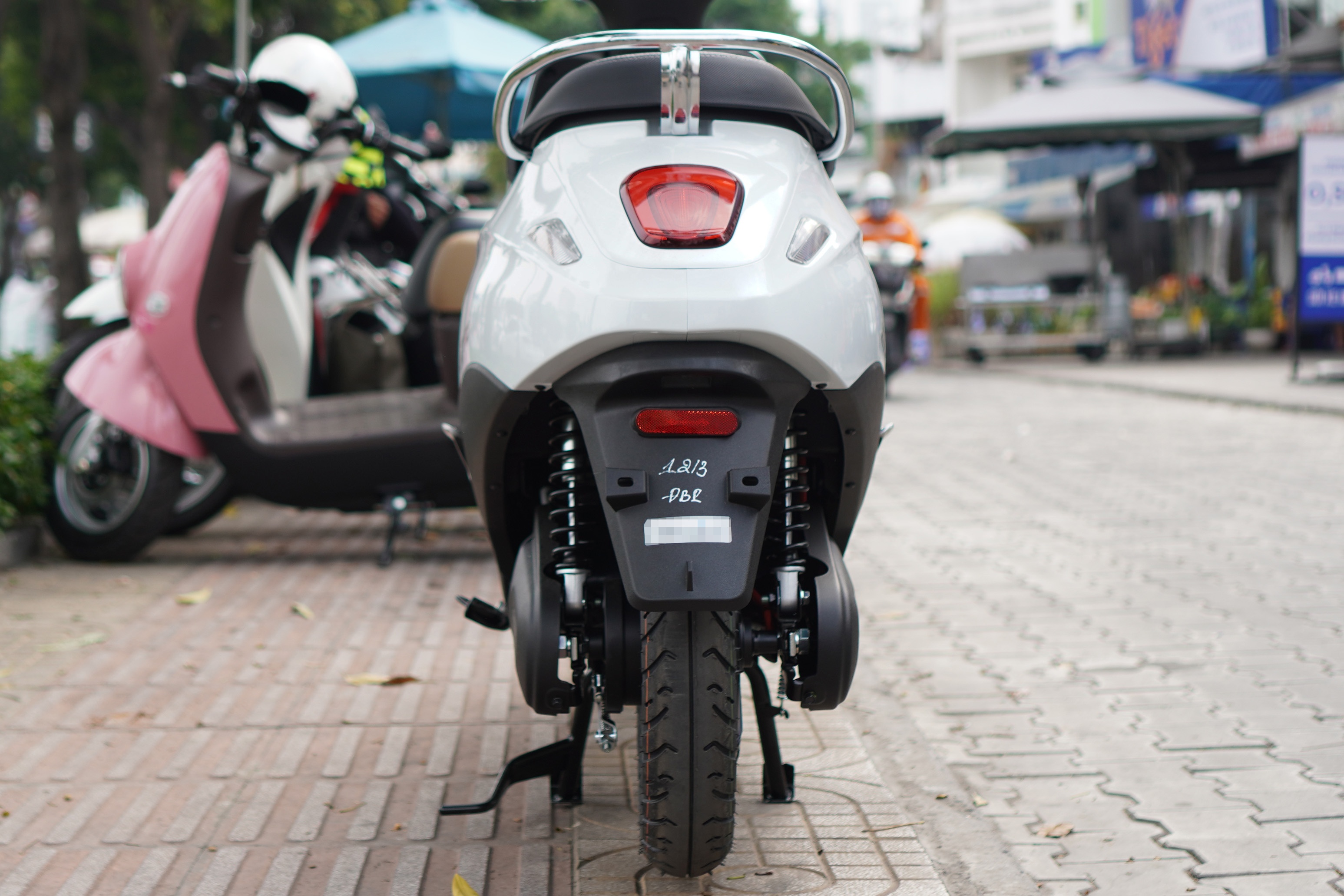 VinFast,  xe may dien anh 4