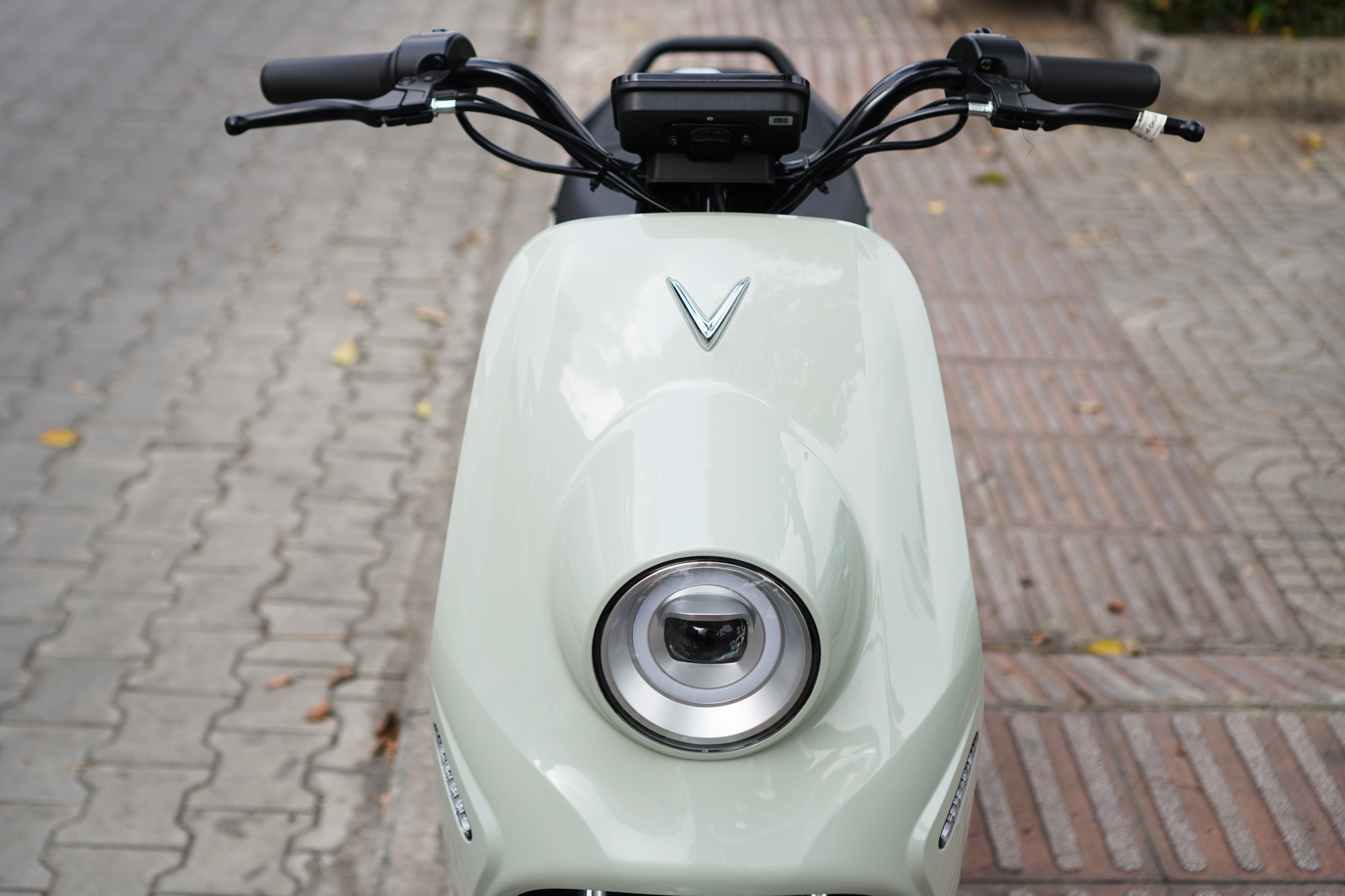 VinFast,  xe may dien anh 2