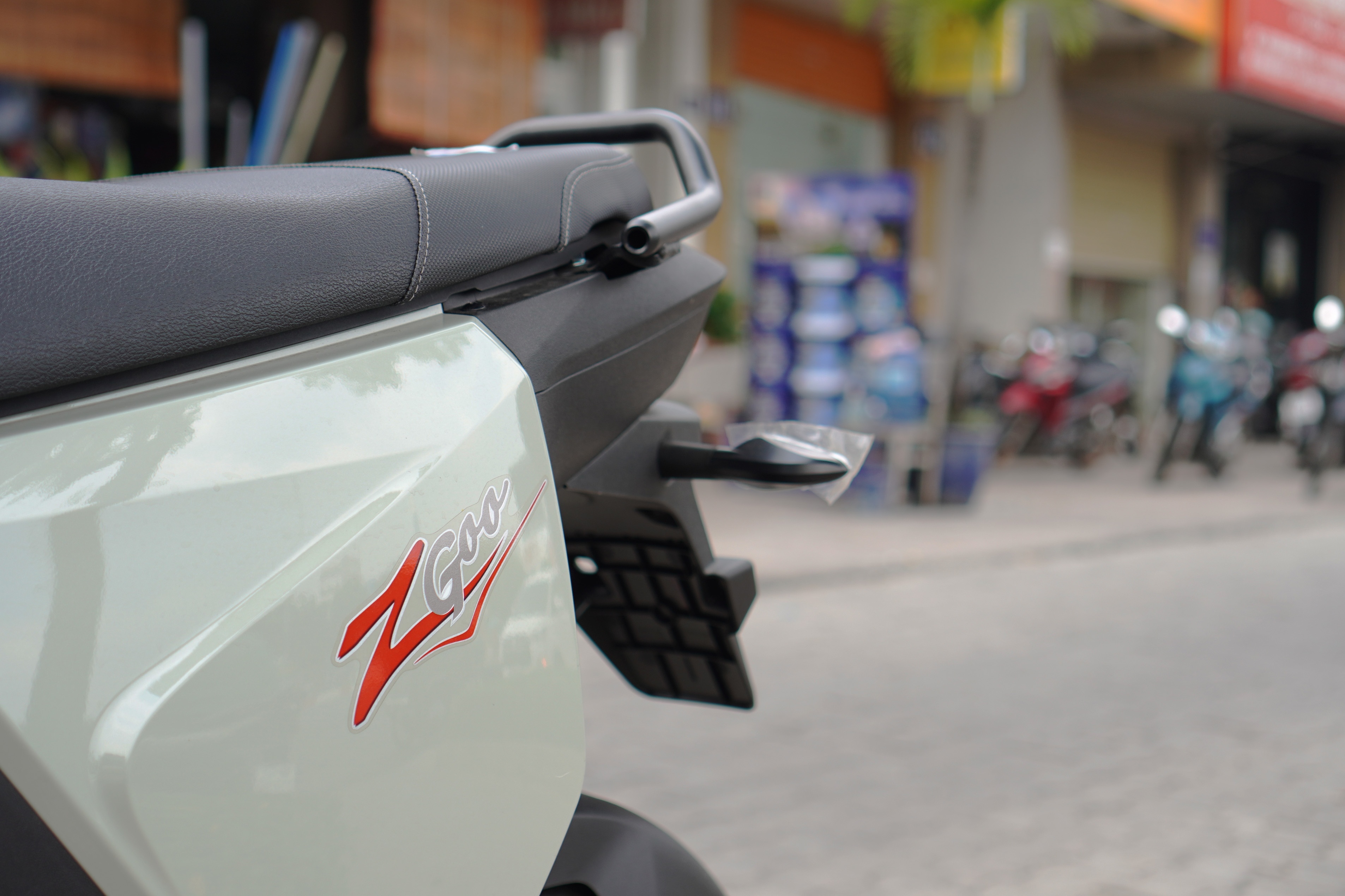 VinFast,  xe may dien anh 12