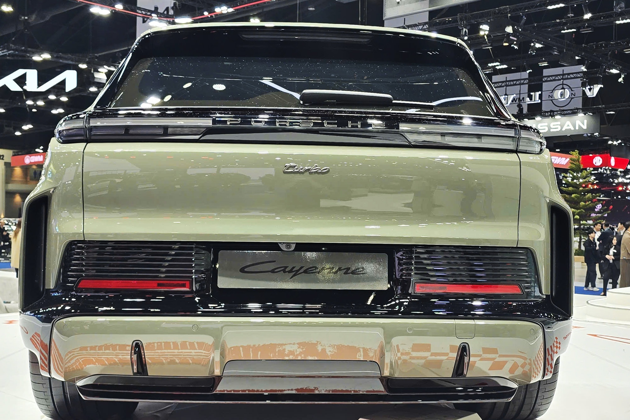 Porsche,  Porsche Cayenne anh 4